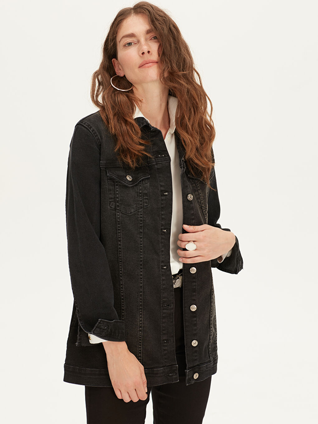 Siyah Rahat Kalıp Kadın Jean Ceket-2
