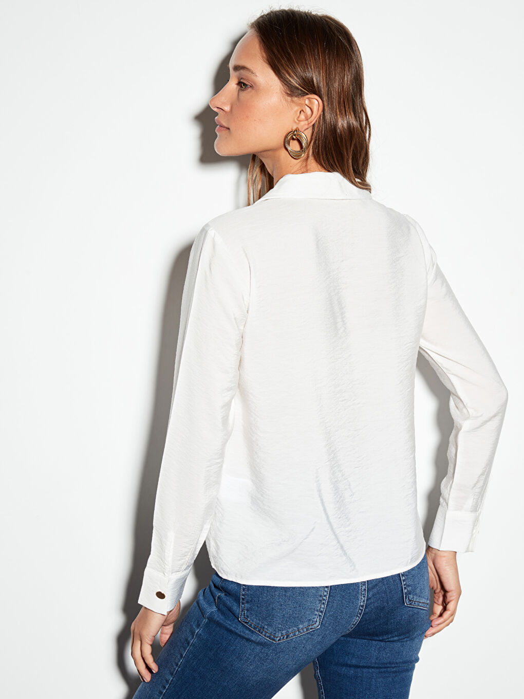 Kırık Beyaz Gömlek-2