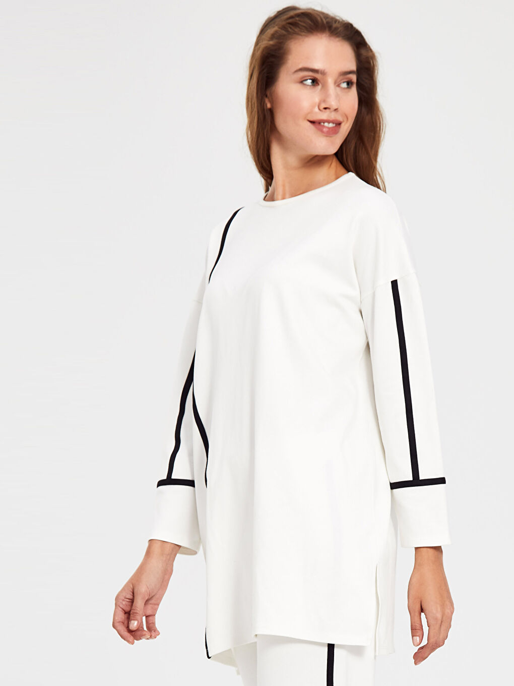 Ekru Bisiklet Yaka Oversize Kadın Tunik