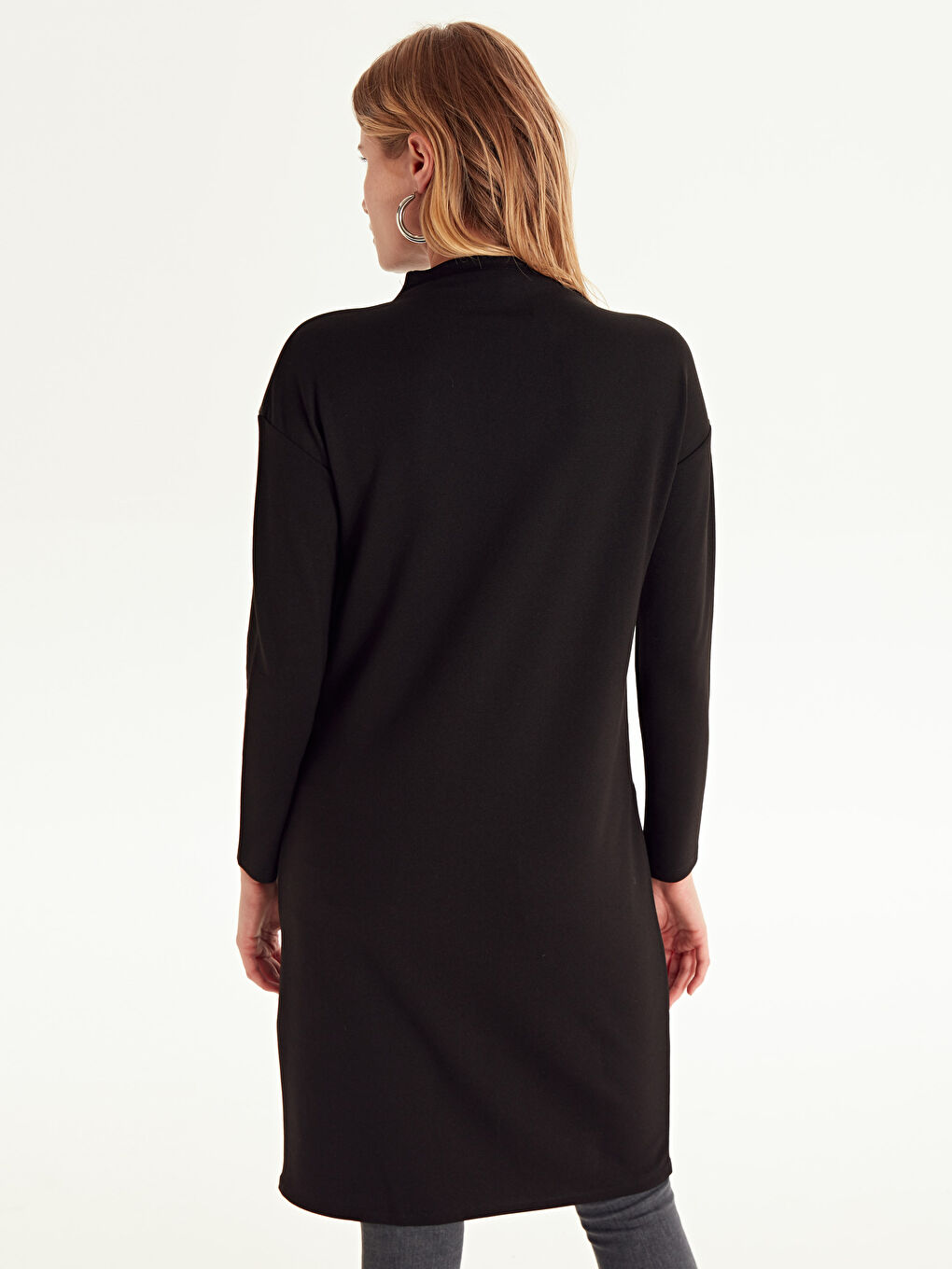 Siyah Dik Yaka Uzun Kollu Kadın Elbise-3