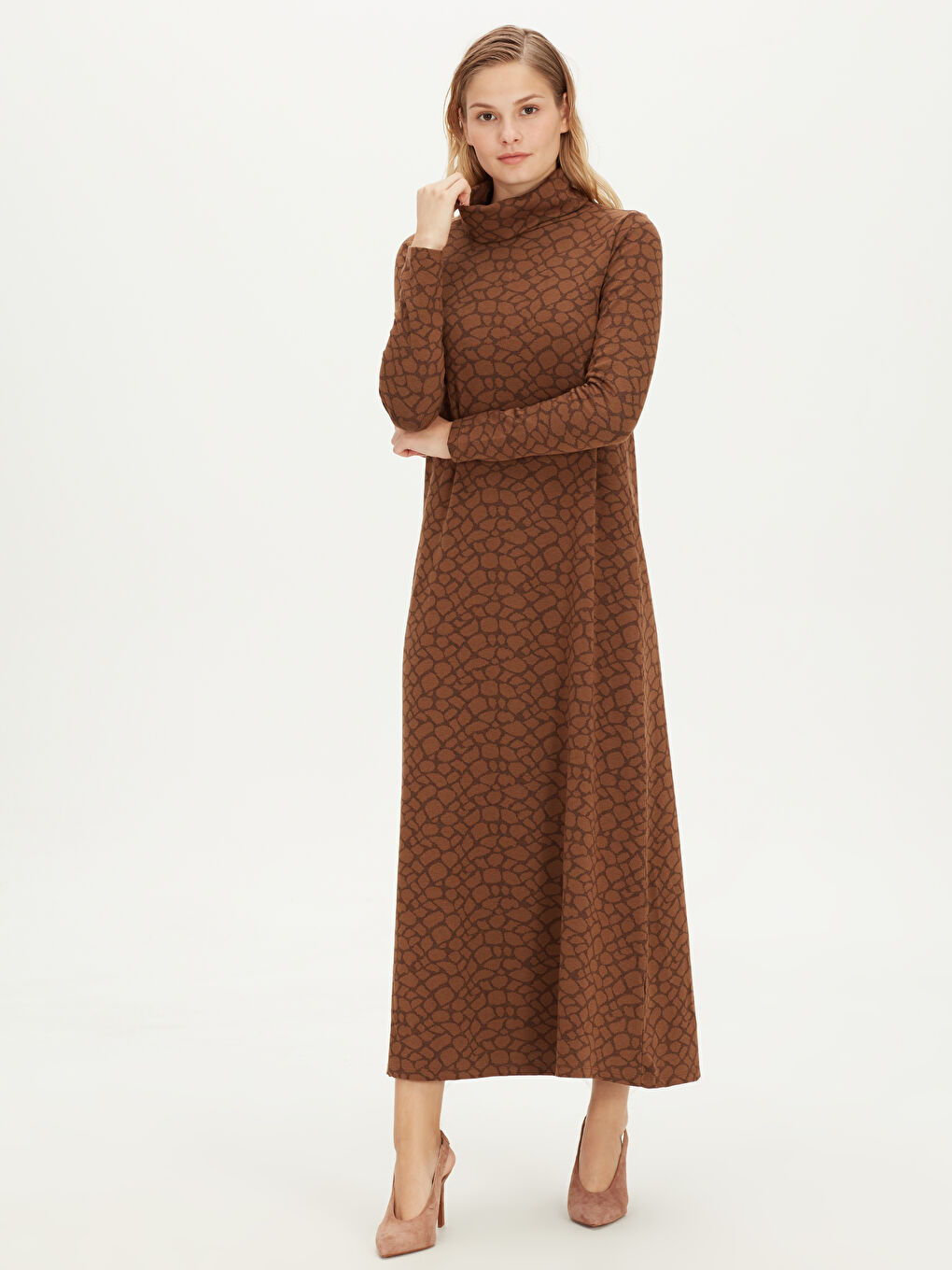 Kahverengi Standart Fit Uzun Kollu Penye Kadın Elbise