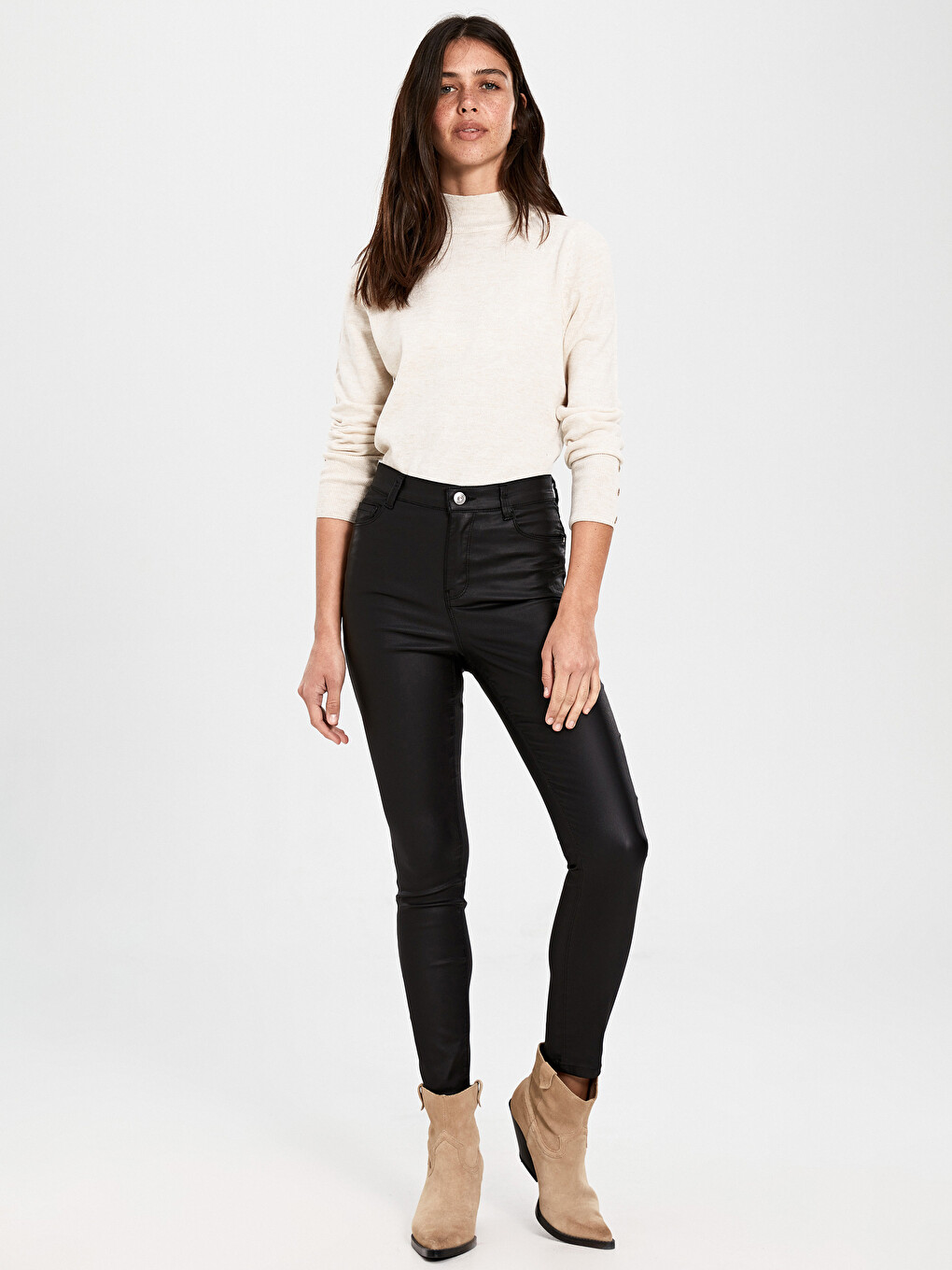 Woman Black Trousers-1