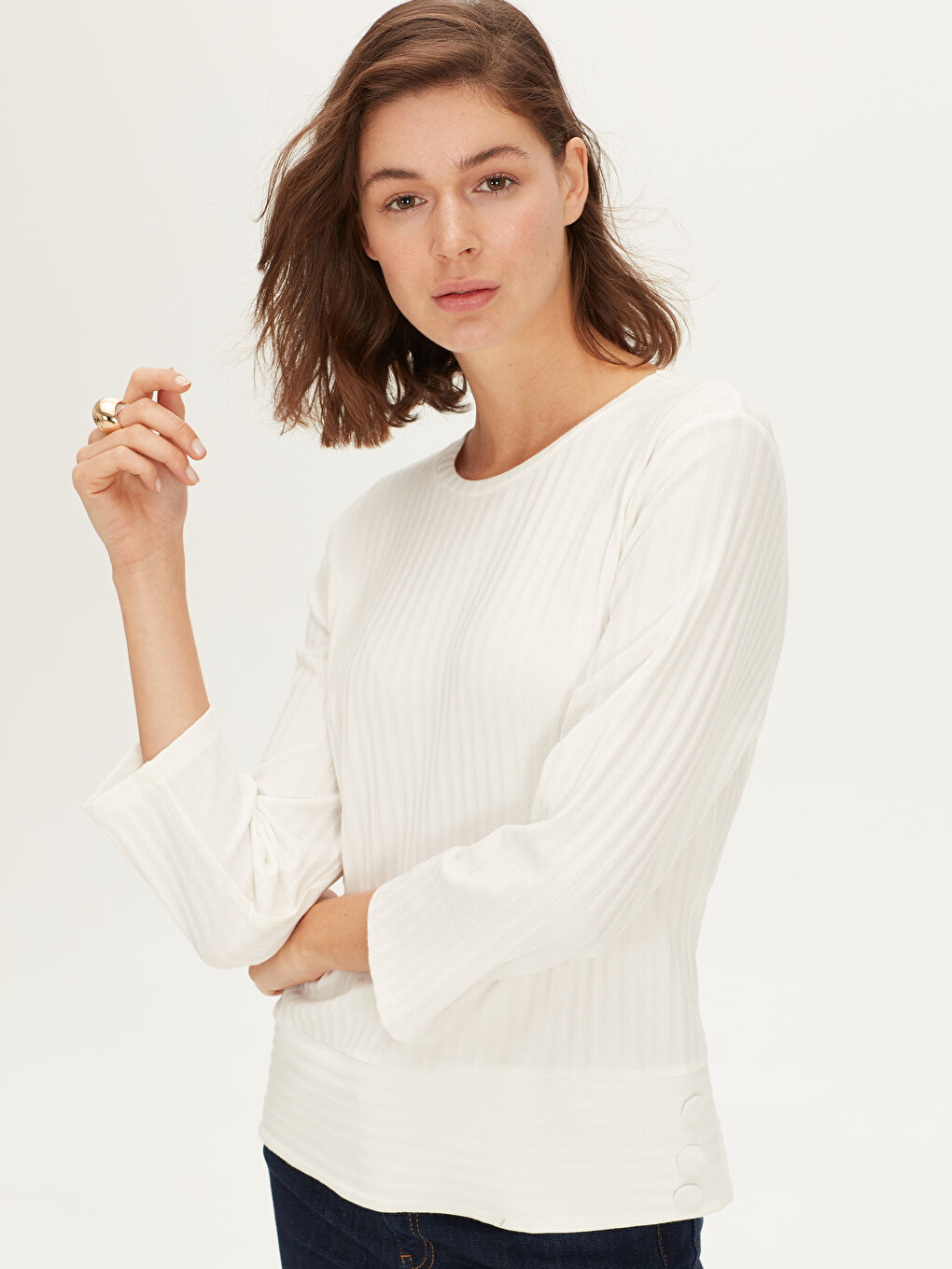 Beyaz Bisiklet Yaka Düz Uzun Kollu Kadın Tişört