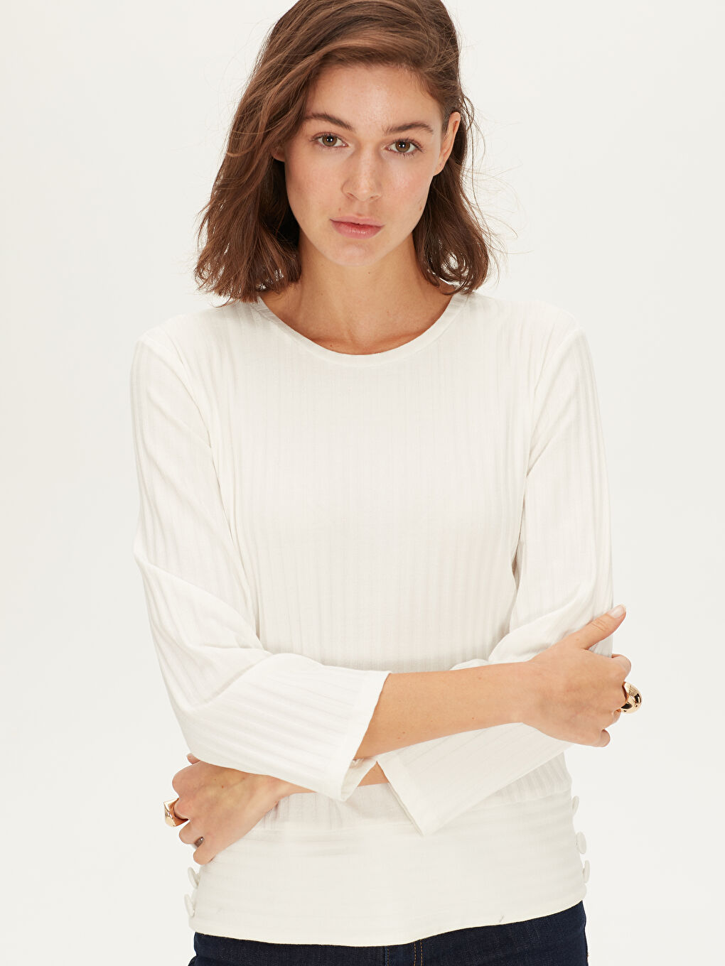 Beyaz Bisiklet Yaka Düz Uzun Kollu Kadın Tişört-1