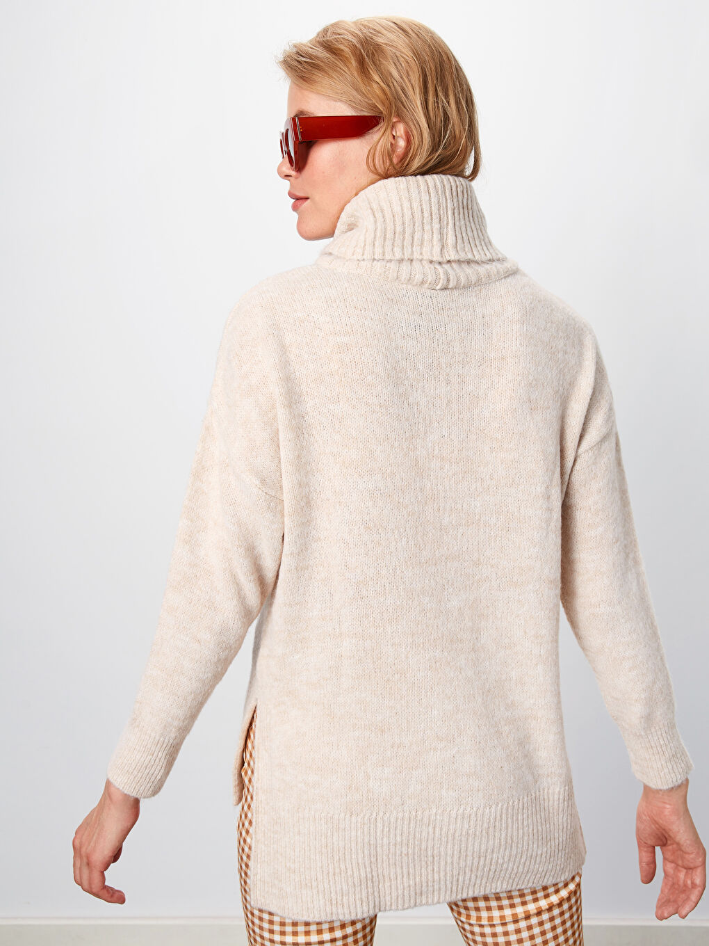 Bej Balıkçı Yaka İnce Triko Kazak-3