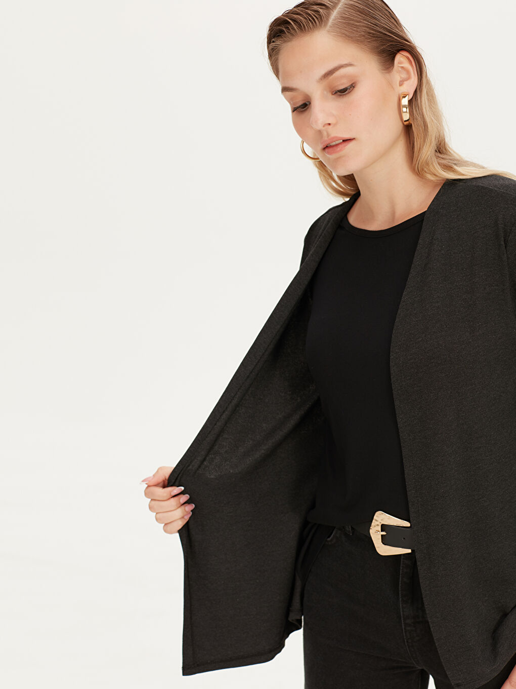 Футболка з круглим вирізом горловини, звичайним кроєм, довгим рукавом, проста для жінок-2