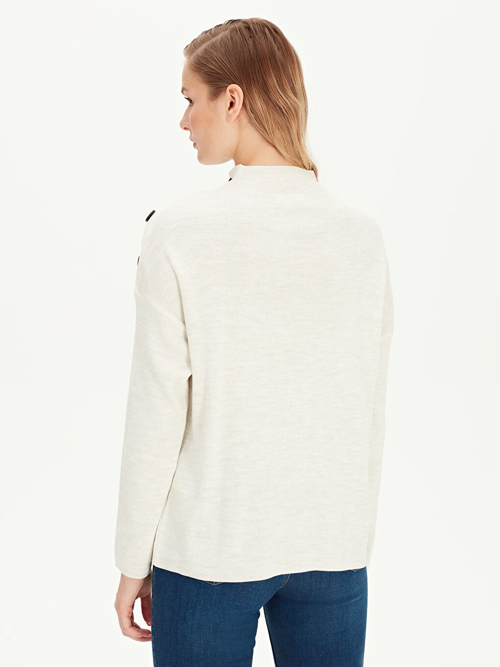 Ekru Yarım Balıkçı Yaka Düz Uzun Kollu Kadın Kazak-2