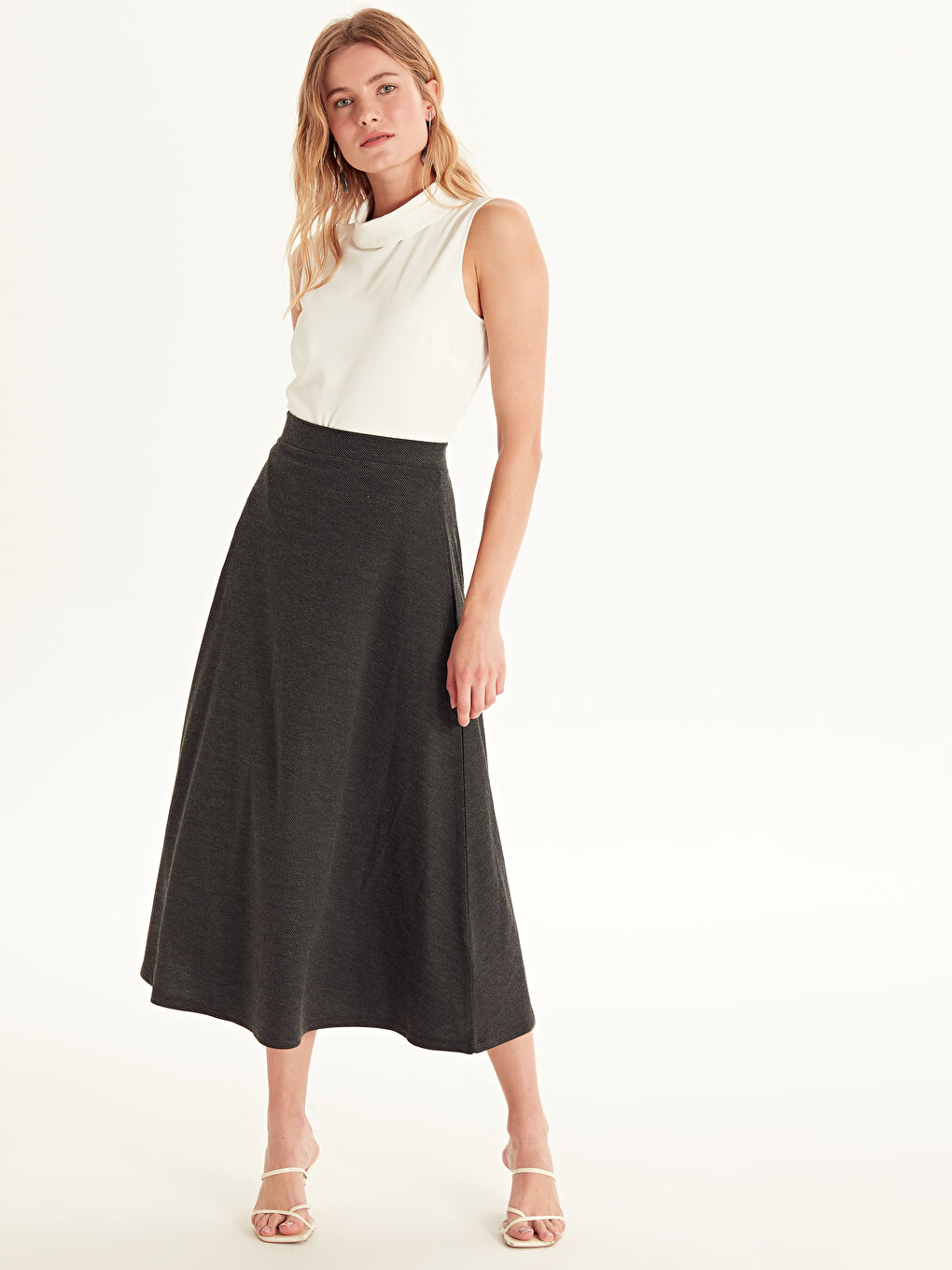 Antrasit Rahat Kalıp Kadın Etek-1