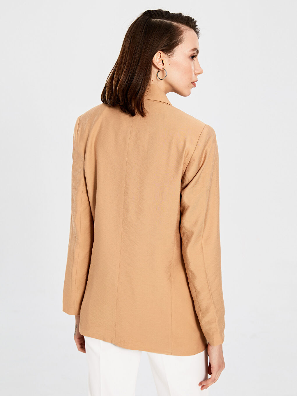 Bej Standart Fit Uzun Kollu Kadın Ceket-4
