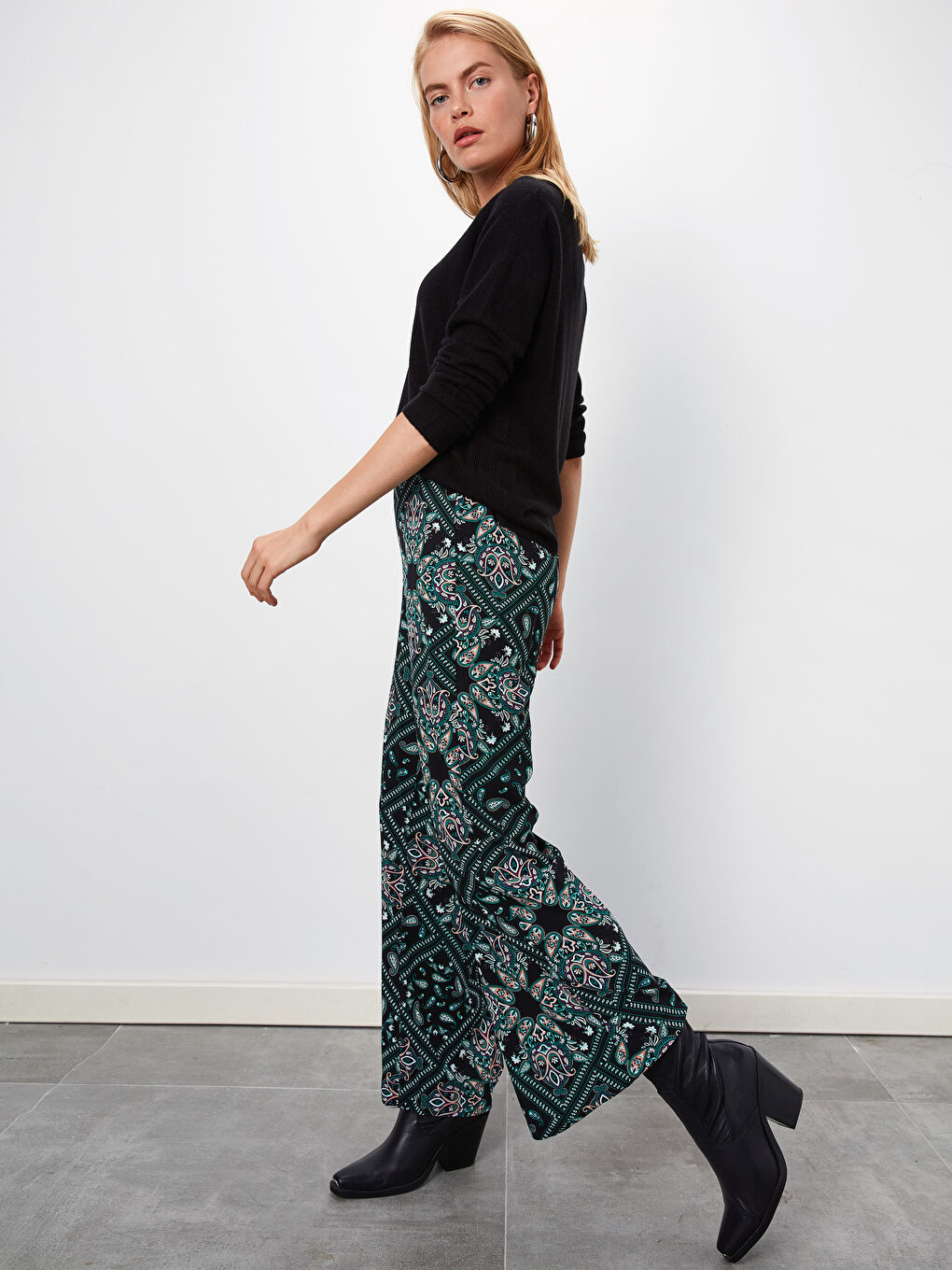 Yeşil Rahat Kalıp Gabardin Kadın Pantolon