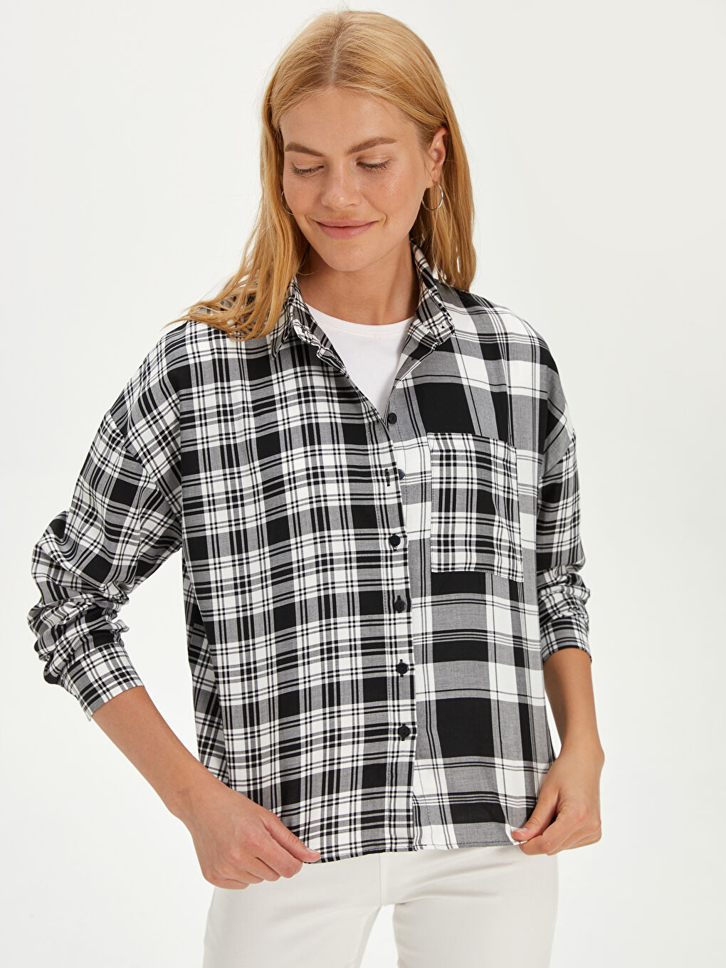 Shirt Collar Standard Fit Long Sleeve Women's Shirt