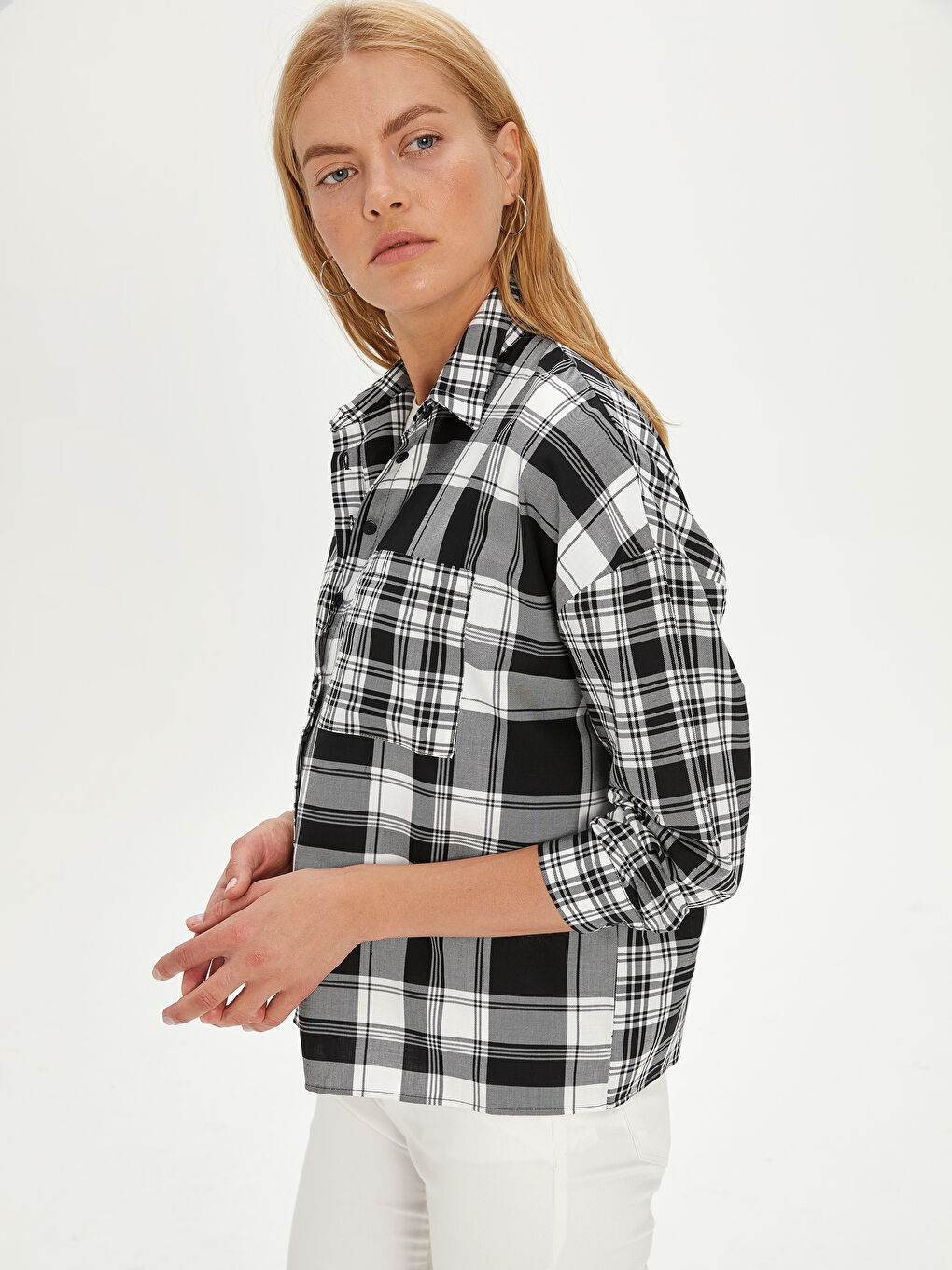 Shirt Collar Standard Fit Long Sleeve Women's Shirt-3