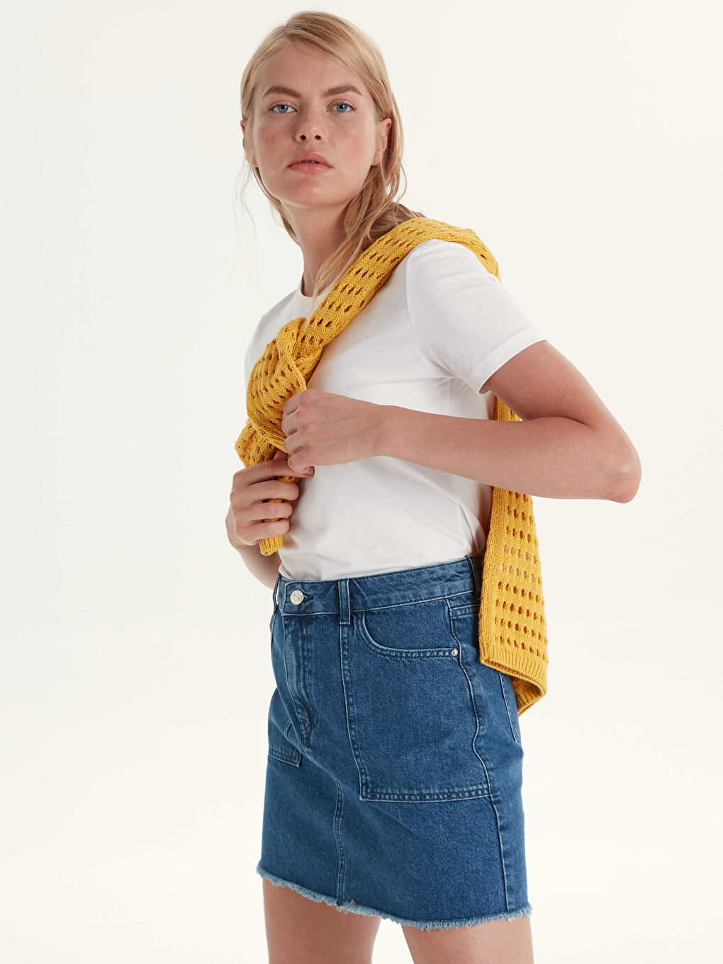 İndigo Standart Fit Cep Detaylı Kadın Jean Etek-3