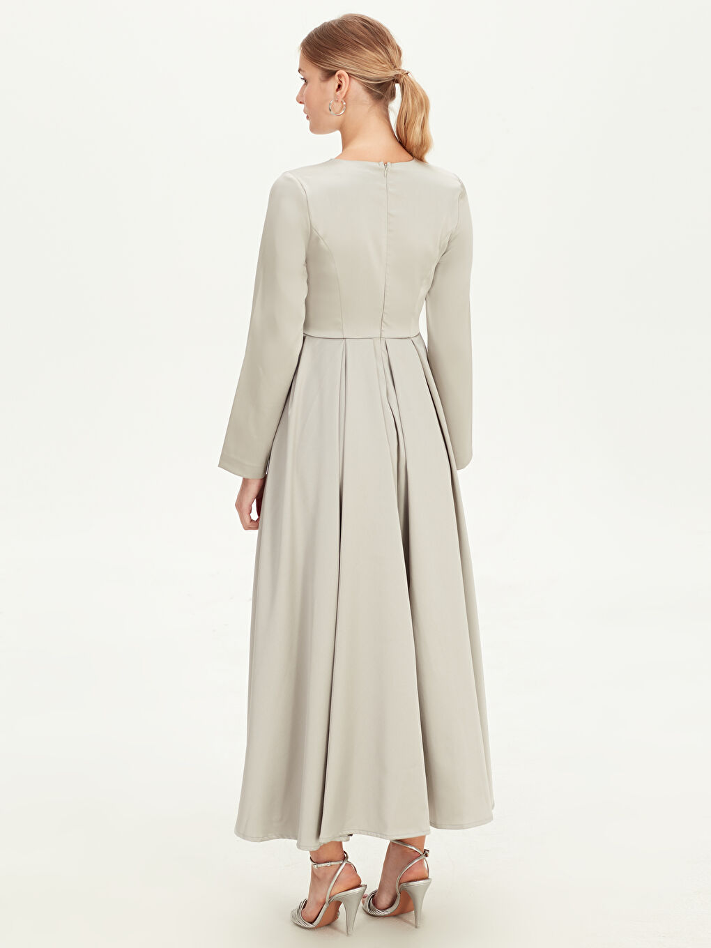 Gri Kadın Bisiklet Yaka Uzun Kollu Düz Elbise-10