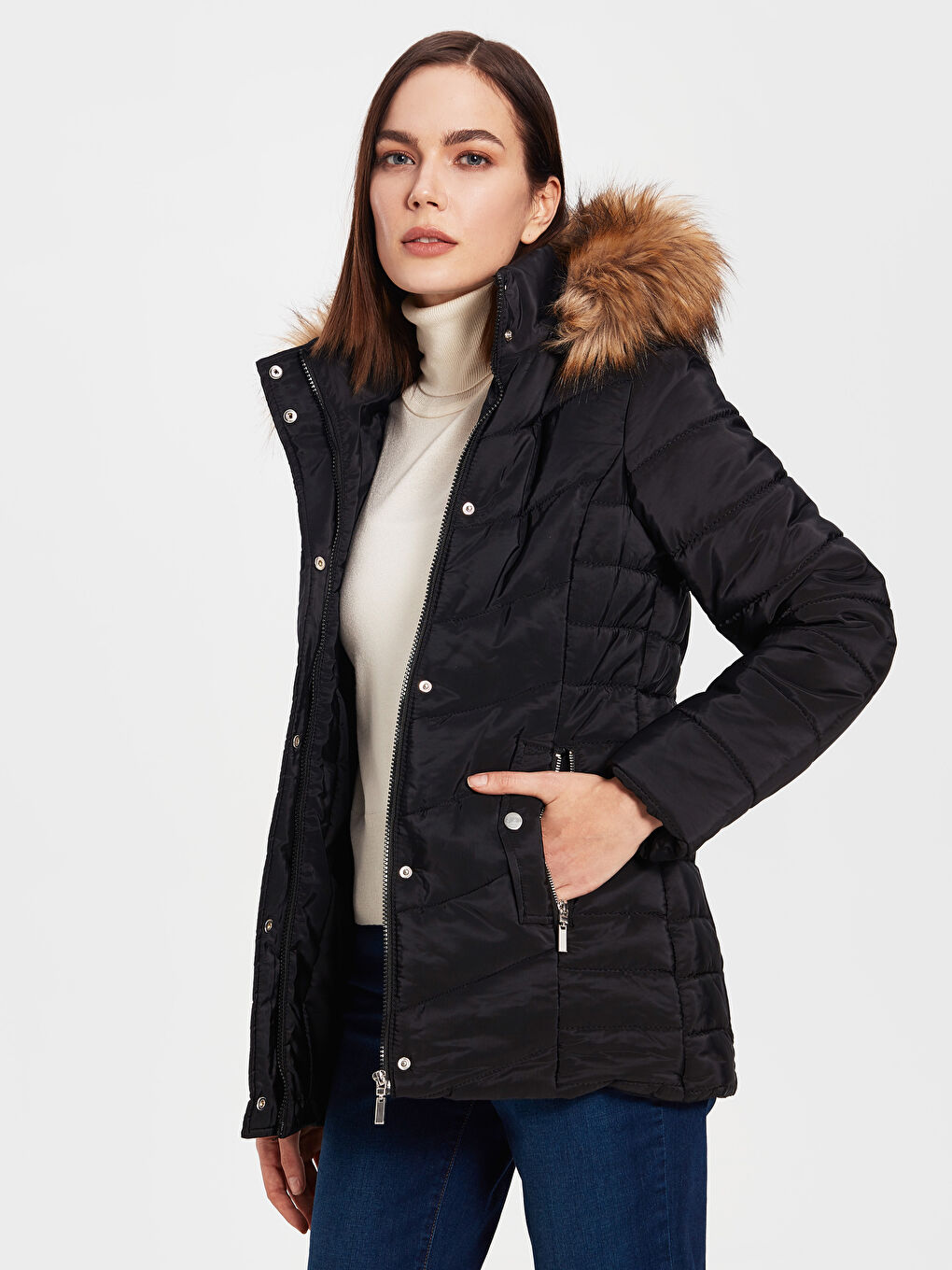 Yeni Siyah Şişme Mont