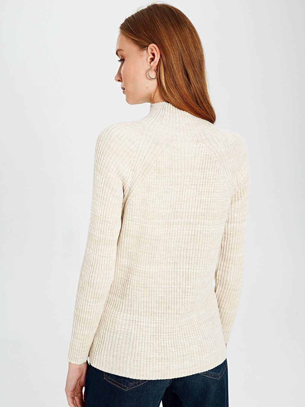 Ekru Yarım Balıkçı Yaka Kadın Kazak-3