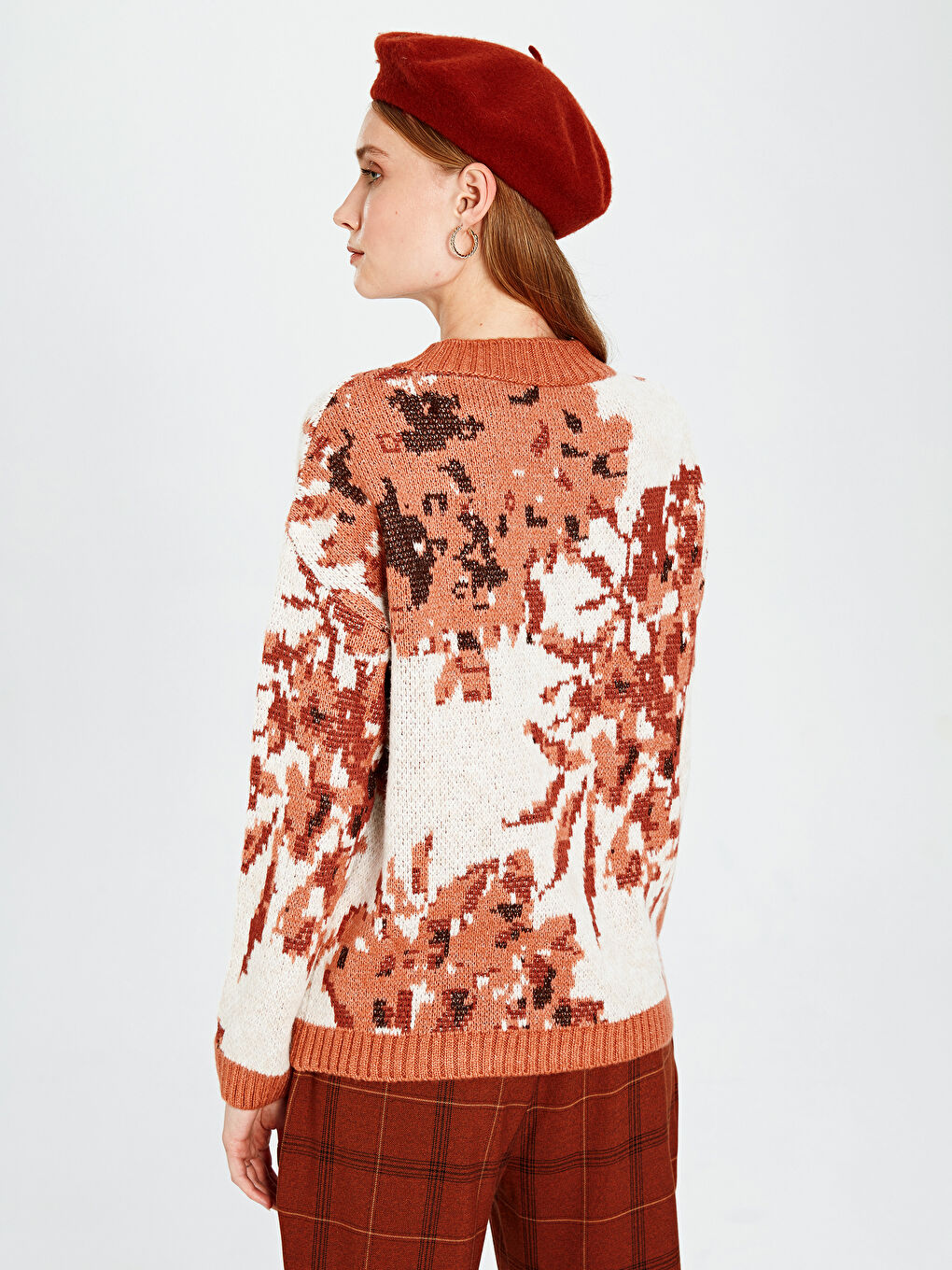 Әйелдерге арналған биік жағалы жемпір-4