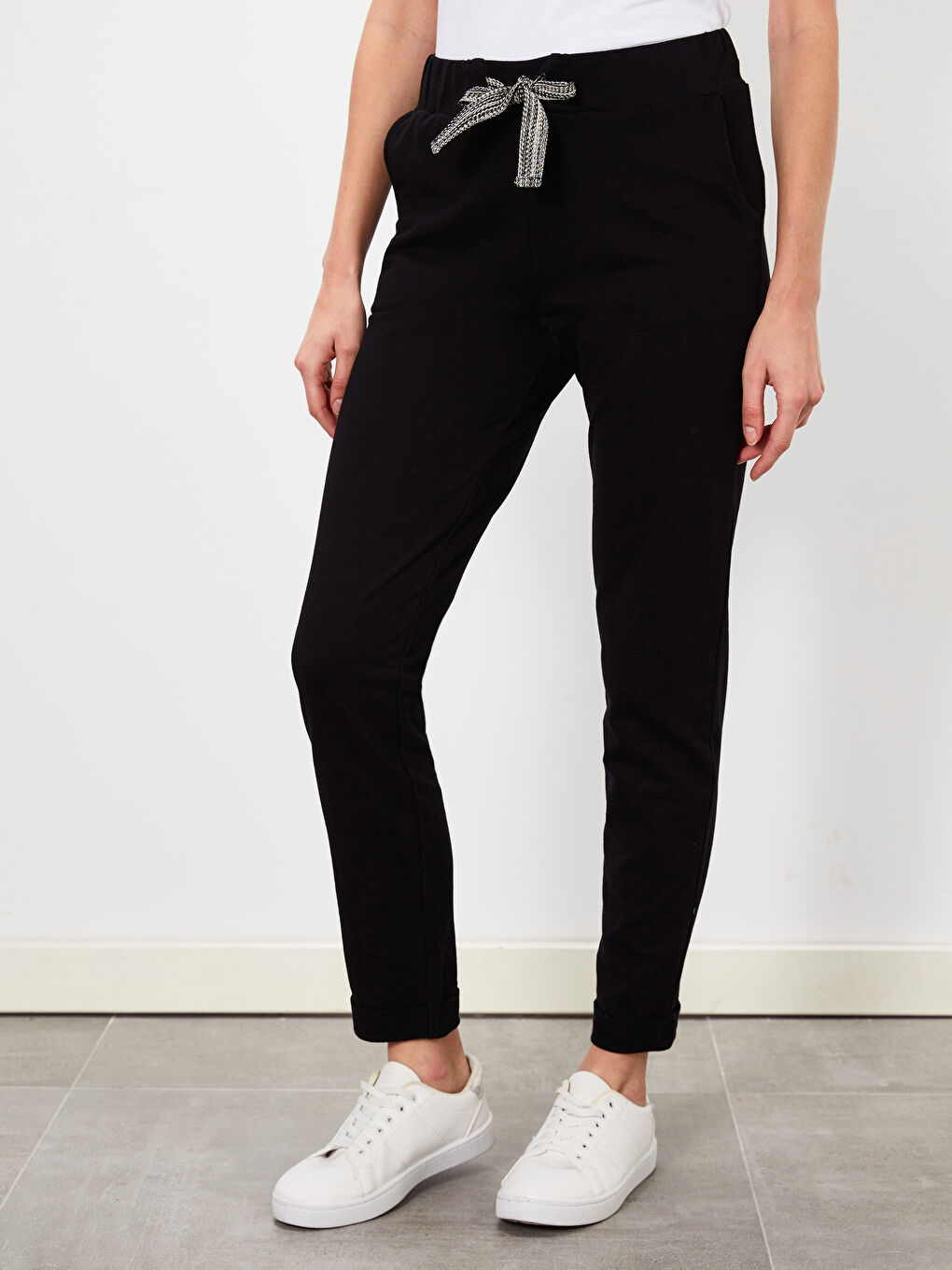 Yeni Siyah Pantolon-1