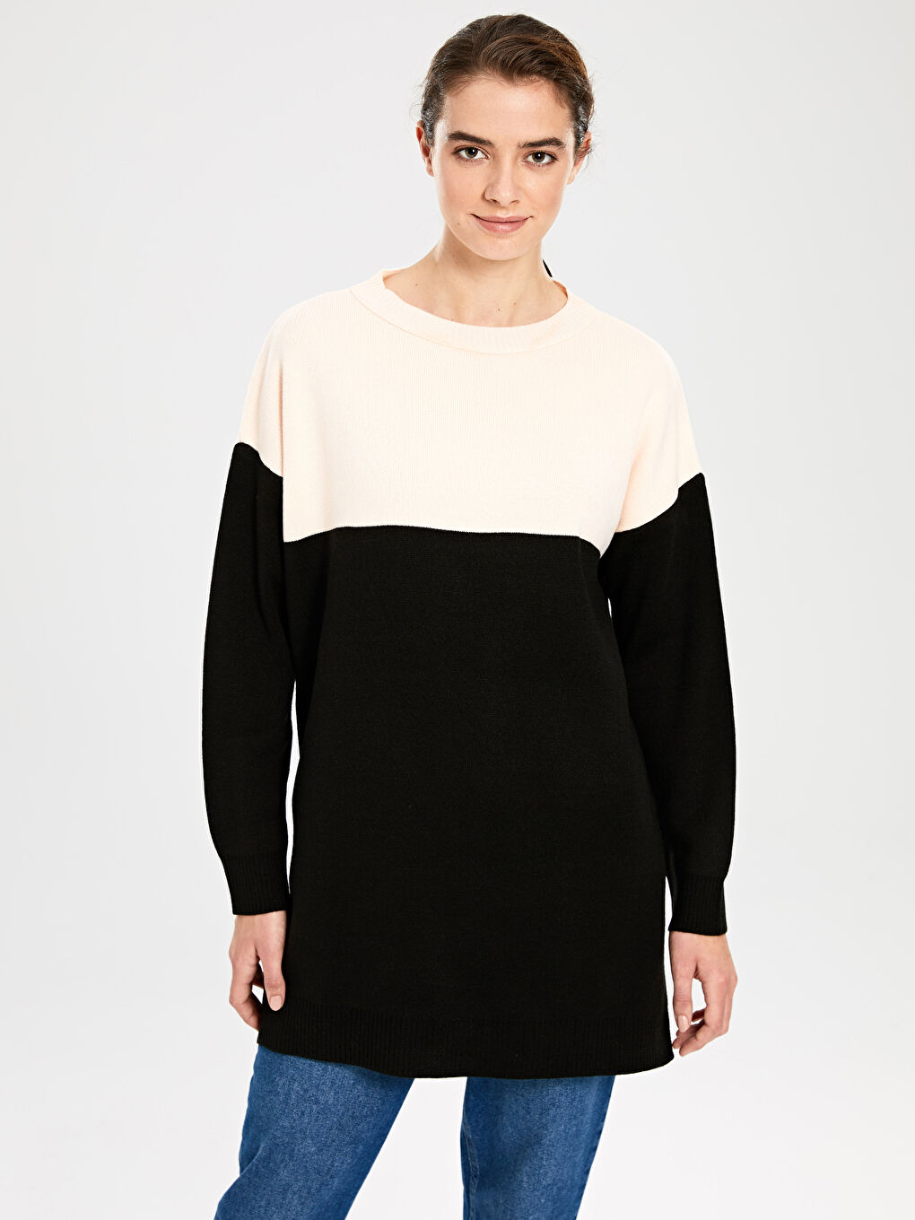 Siyah Bisiklet Yaka Renk Bloklu Kadın Tunik-2