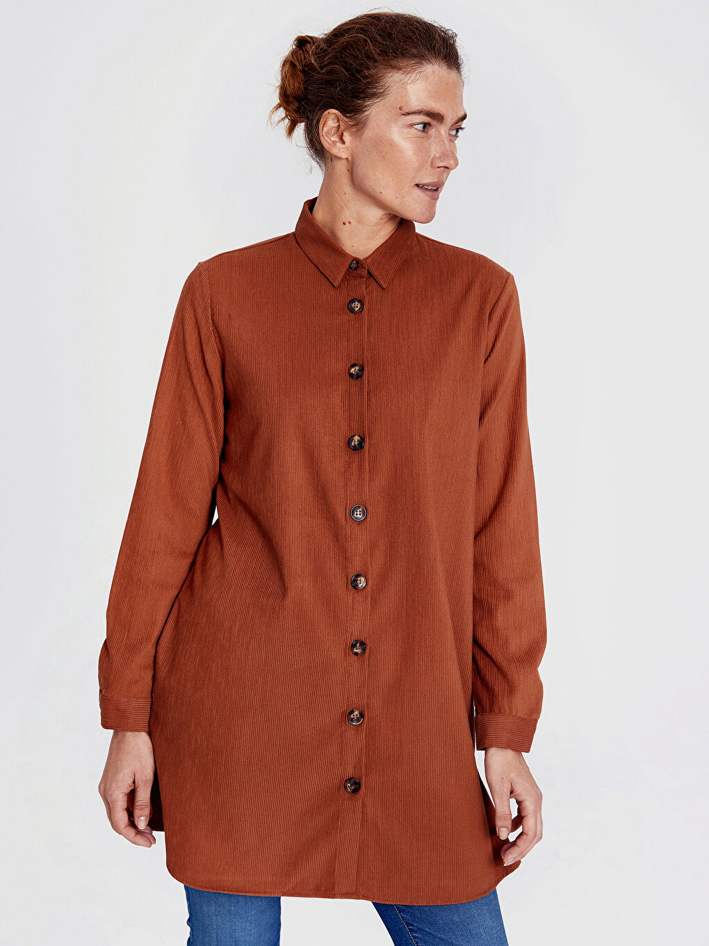 Kahverengi Gömlek Yaka Düz Uzun Kollu Kadife Kadın Tunik