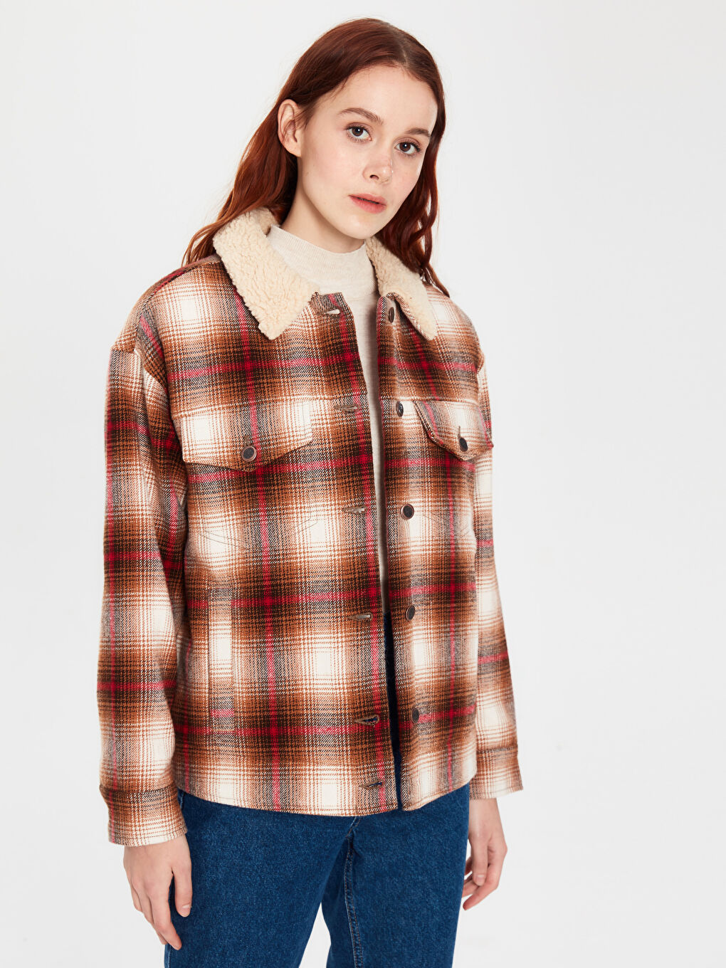 Kahverengi Gömlek Yaka Uzun Kollu Kadın Kaşe Kaban-3