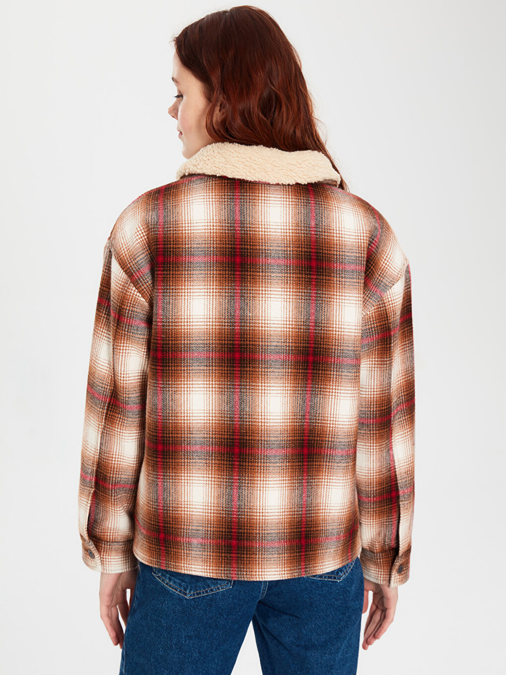 Kahverengi Gömlek Yaka Uzun Kollu Kadın Kaşe Kaban-4