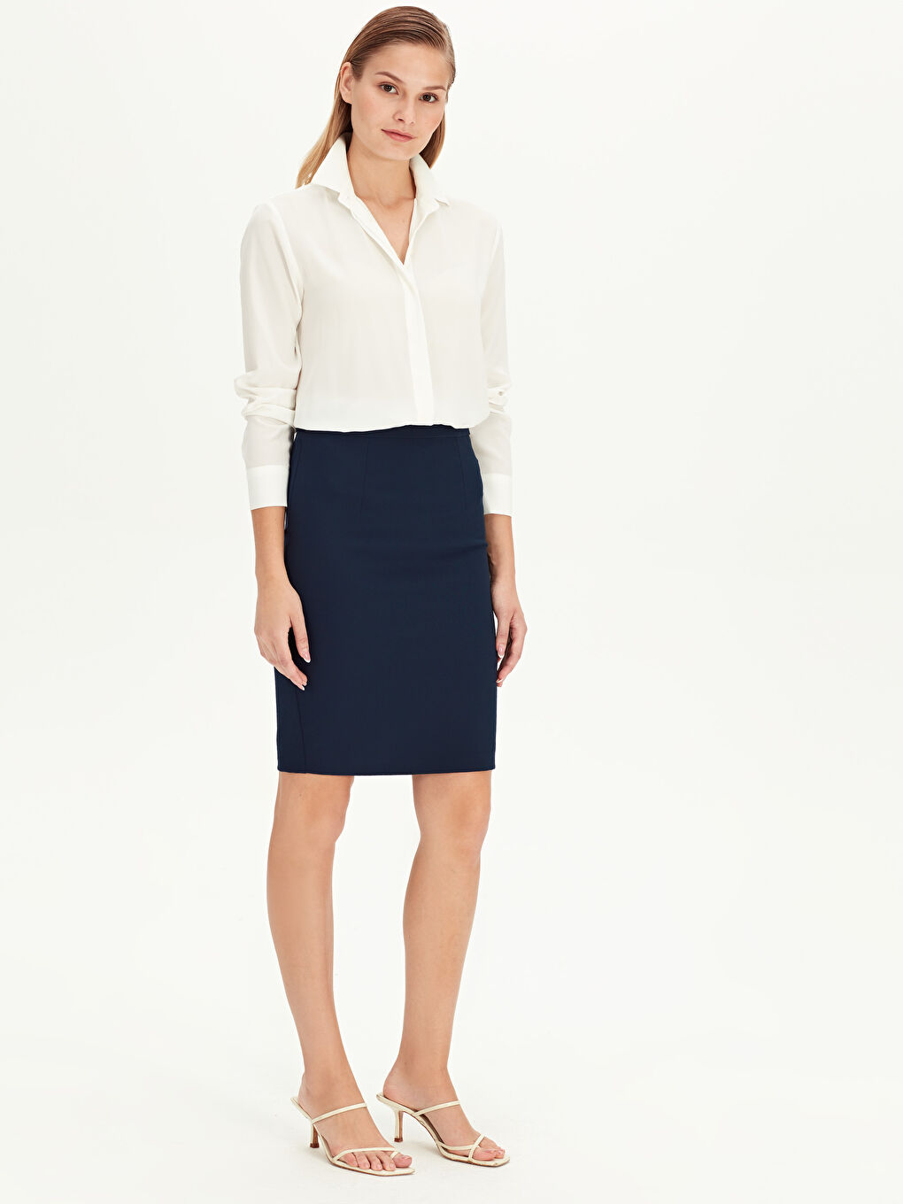 Frau DUNKELBLAU Rock-1