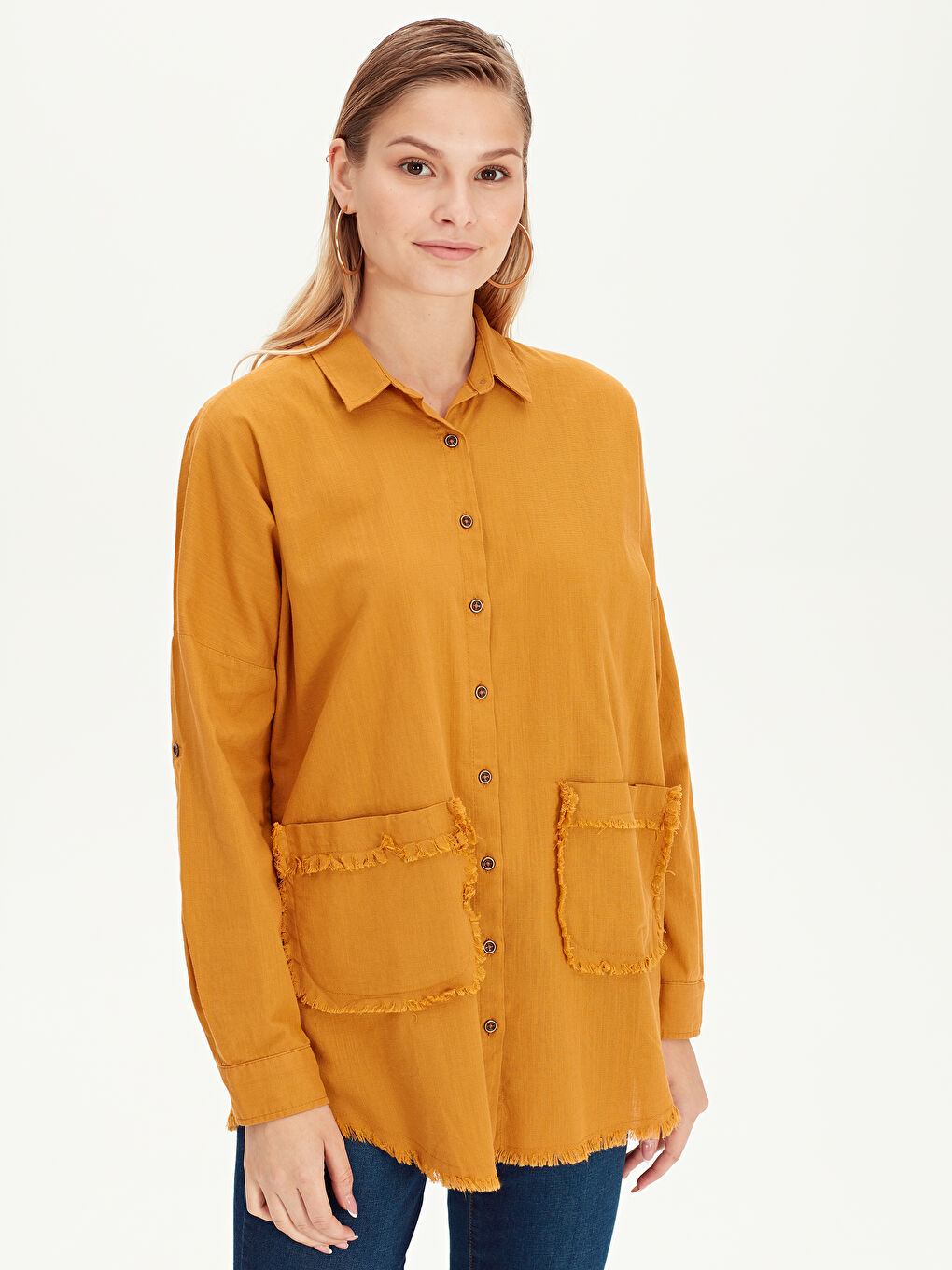 Sarı Düğme Kapamalı Cep Detaylı Uzun Kollu Poplin Kadın Gömlek-1