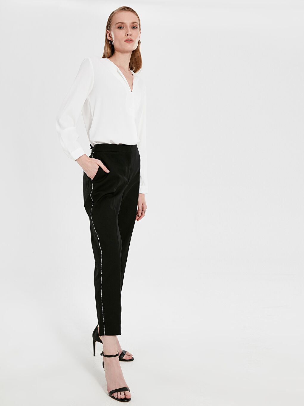 Woman BLACK Trousers-1