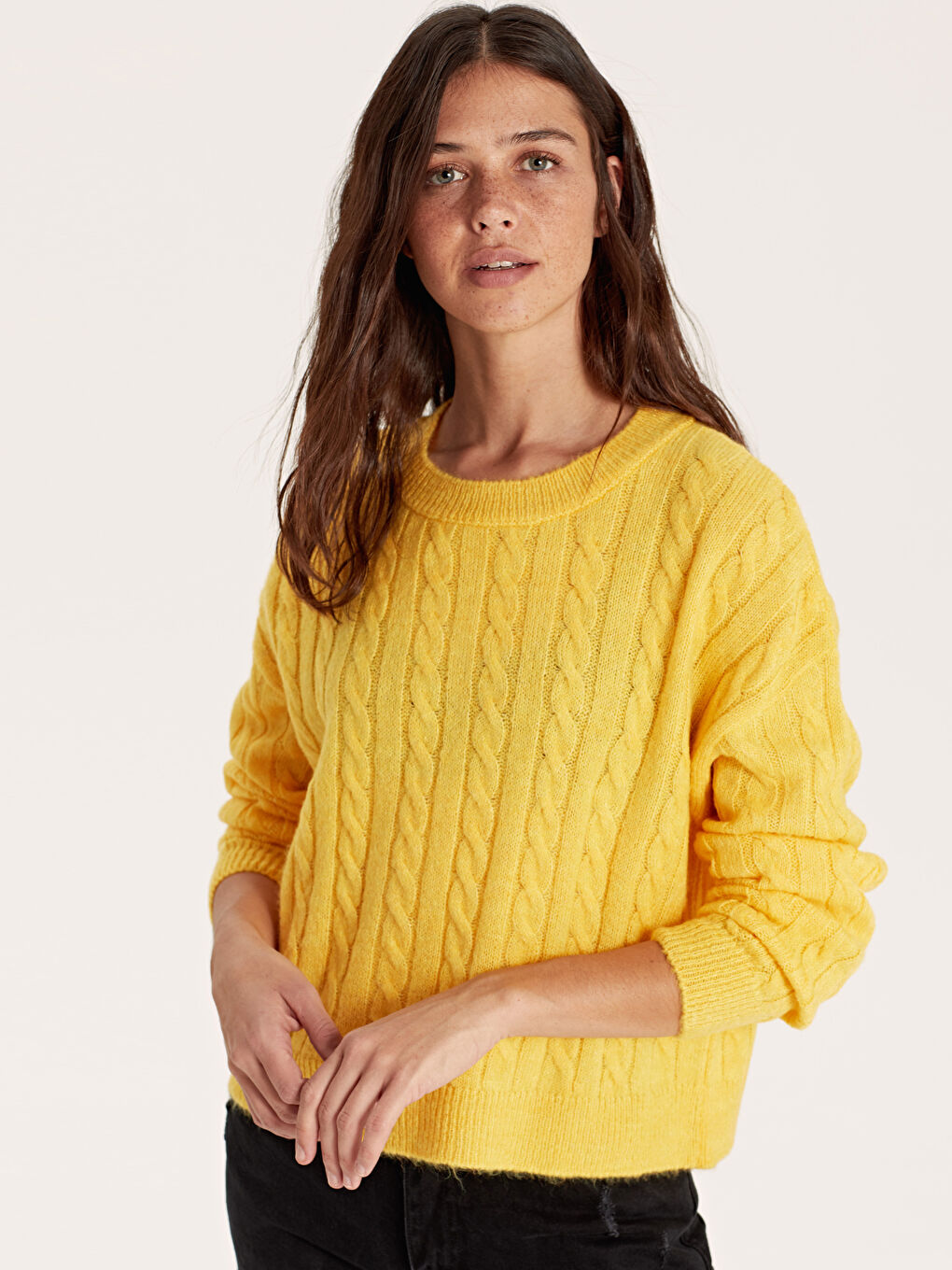 Sarı Bisiklet Yaka Uzun Kollu Kadın Kazak-1