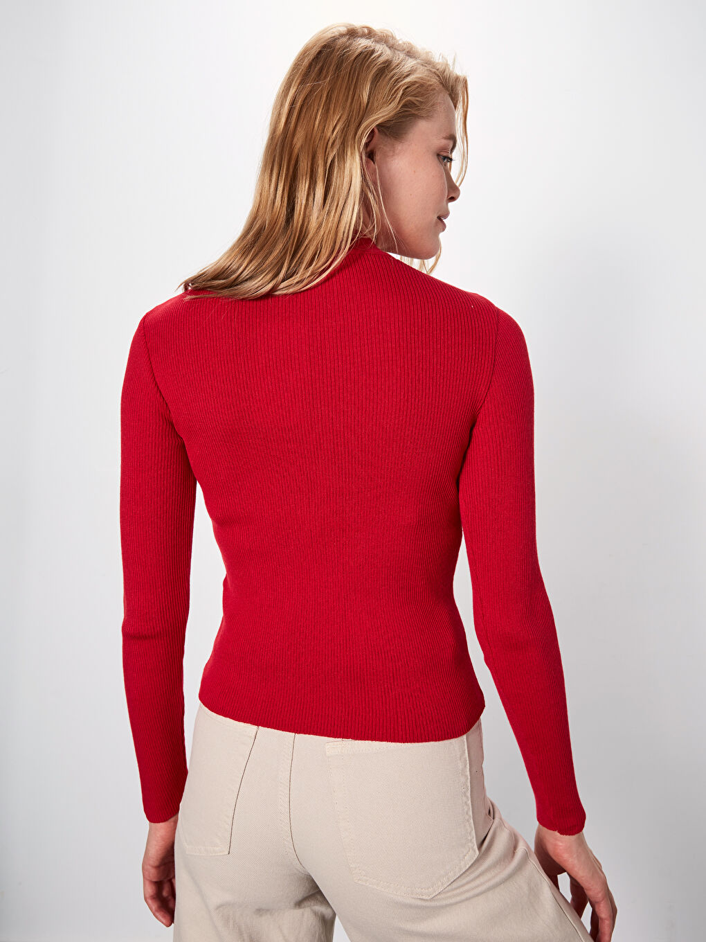 Kırmızı Yarım Balıkçı Yaka Uzun Kollu Kadın Kazak-3