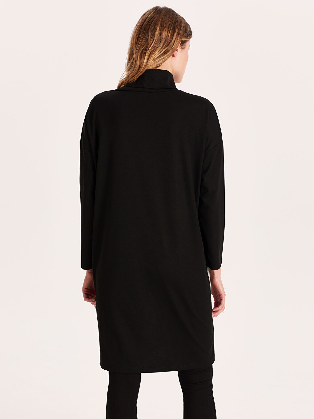 Siyah Jakarlı Tunik-2