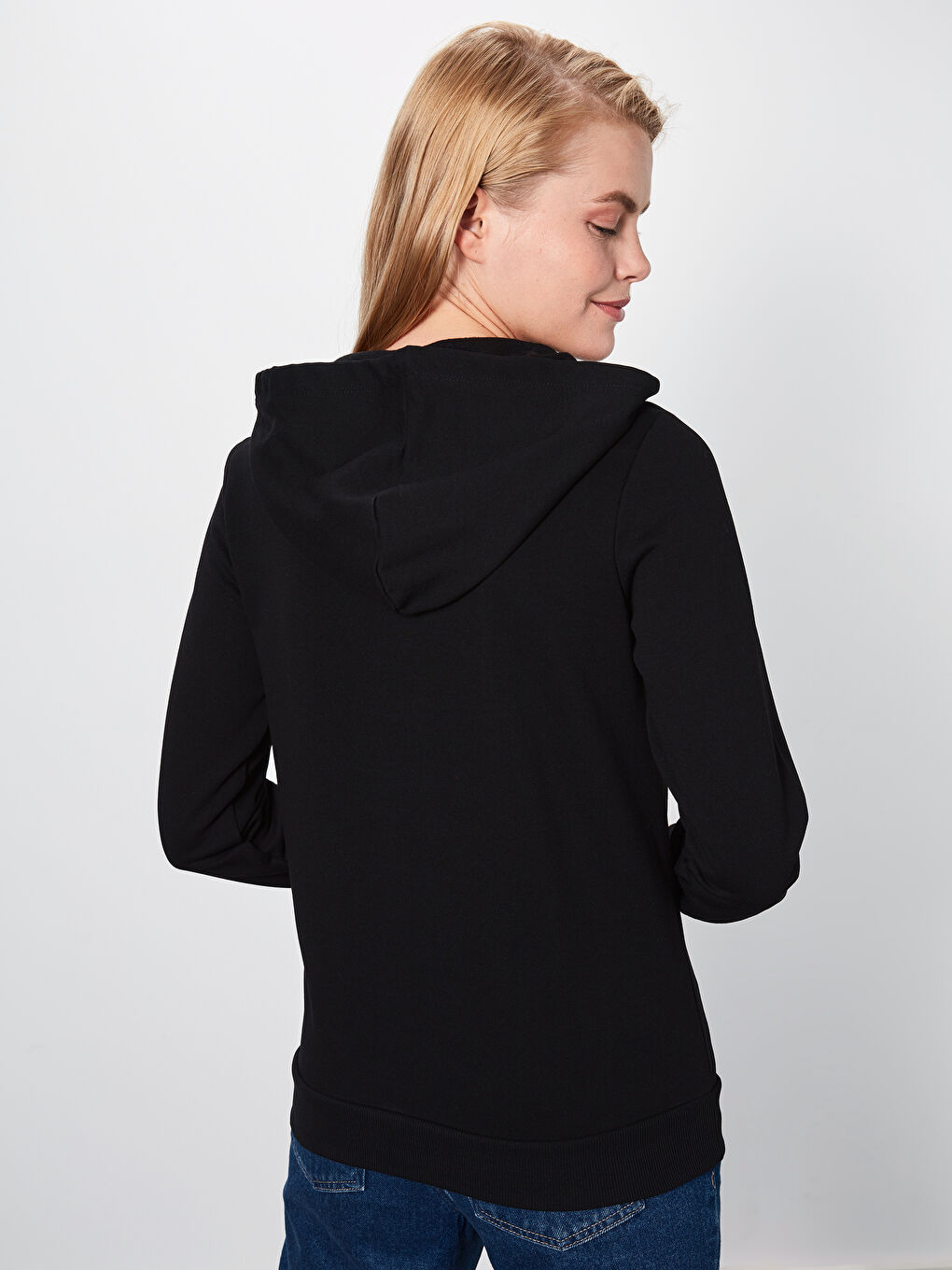 Siyah Kapüşonlu Sweatshirt Kumaşı Kadın Sweatshirt-2