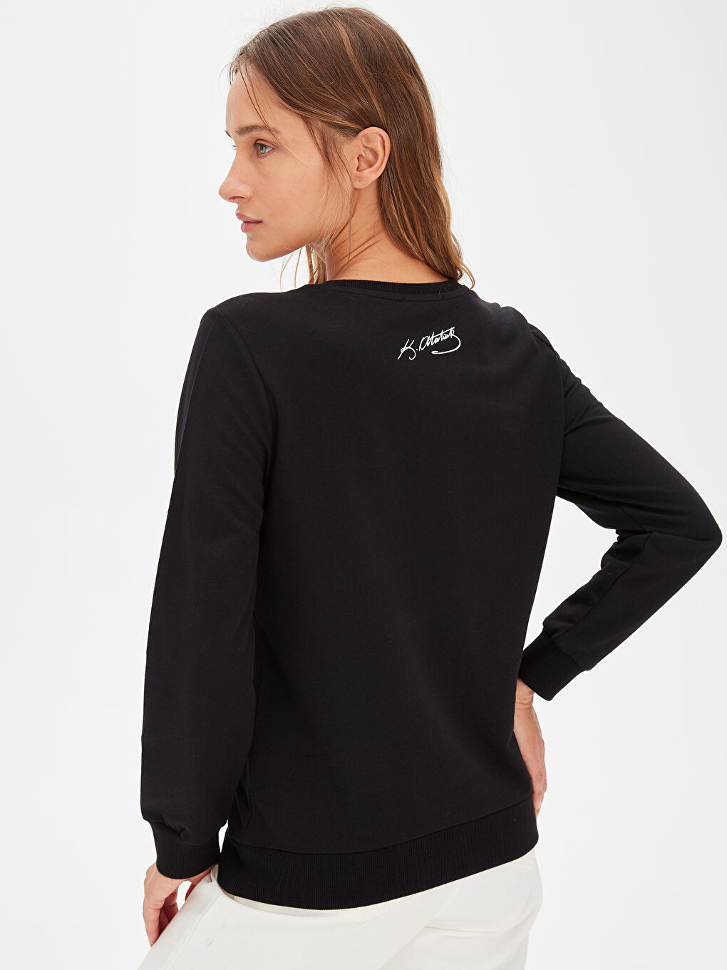 Siyah Atatürk Portresi Baskılı Pamuklu Sweatshirt-3