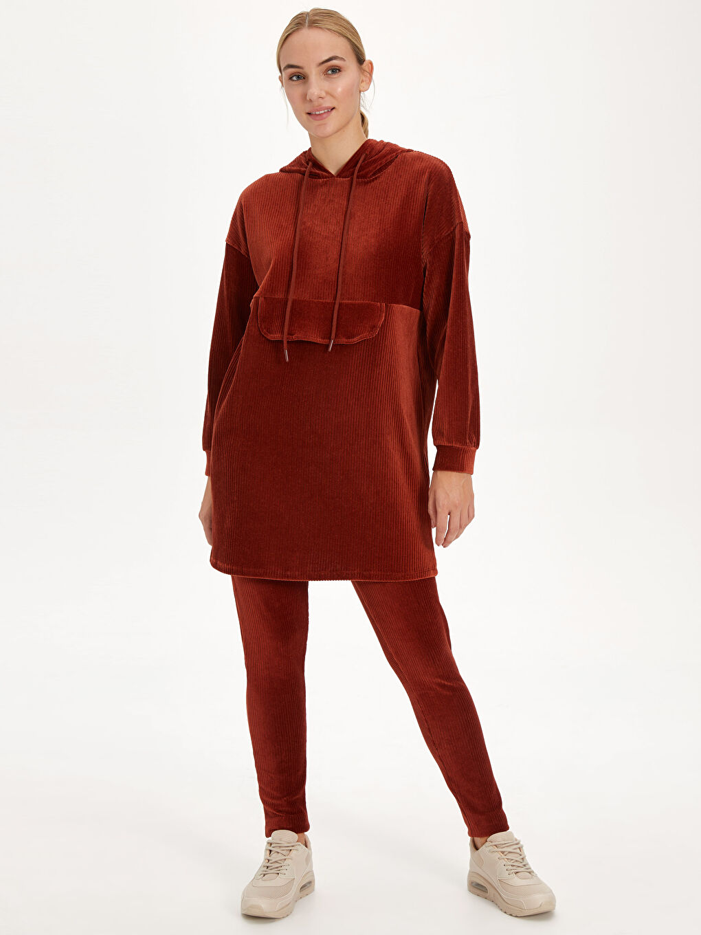 Women's Velvet Tracksuit Bottom With Elastic Waist