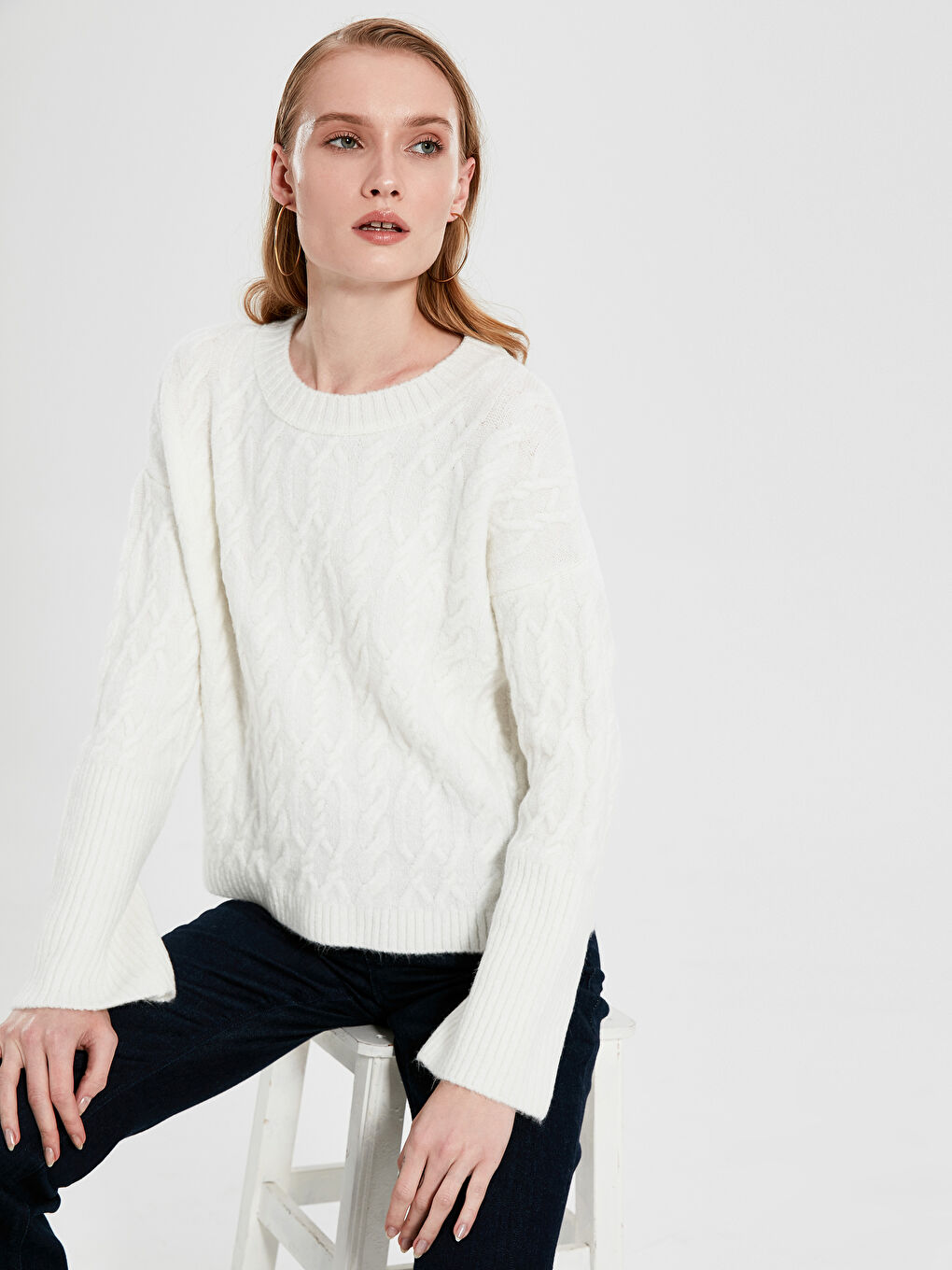 әйелдерге арналған дөңгелек жағалы өрнекті ұзын жең трикотаж жемпір-1