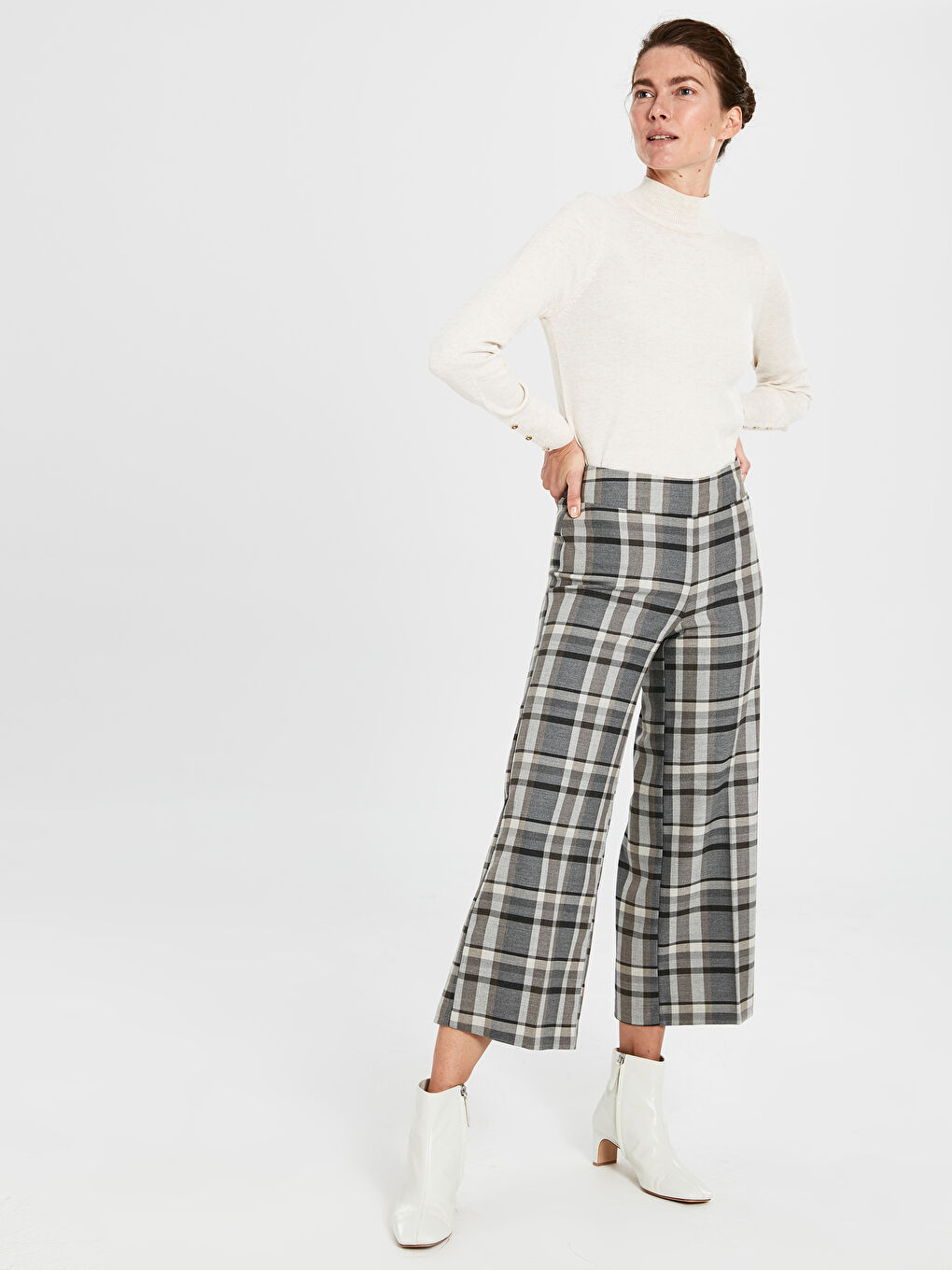 Antrasit Rahat Kalıp Kadın Pantolon-1