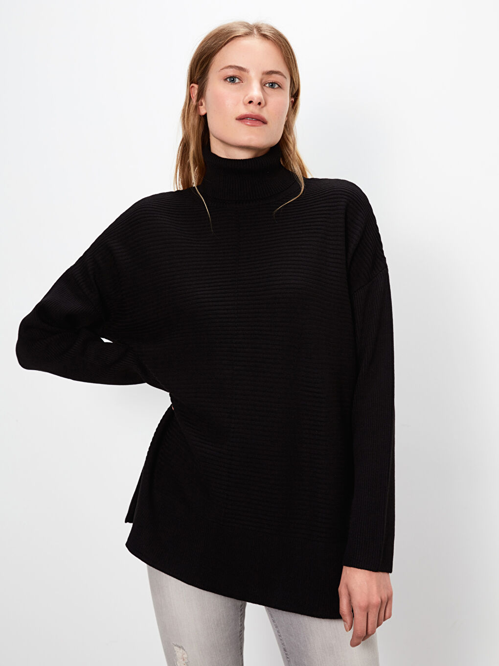 Әйелдер қара Жемпір-1