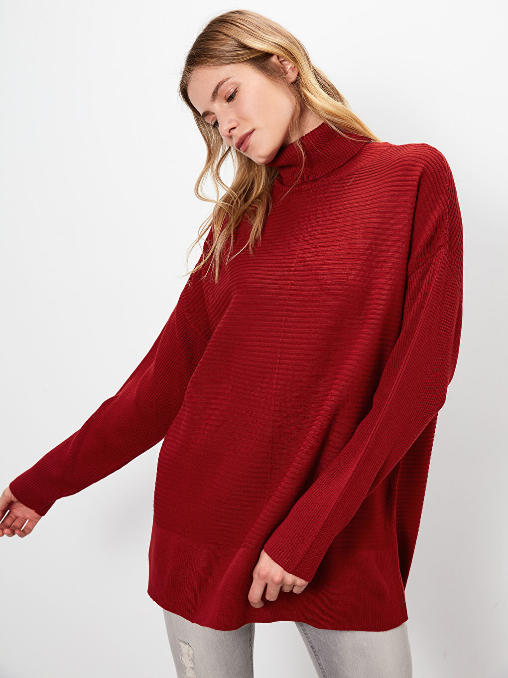 Woman RED Sweater