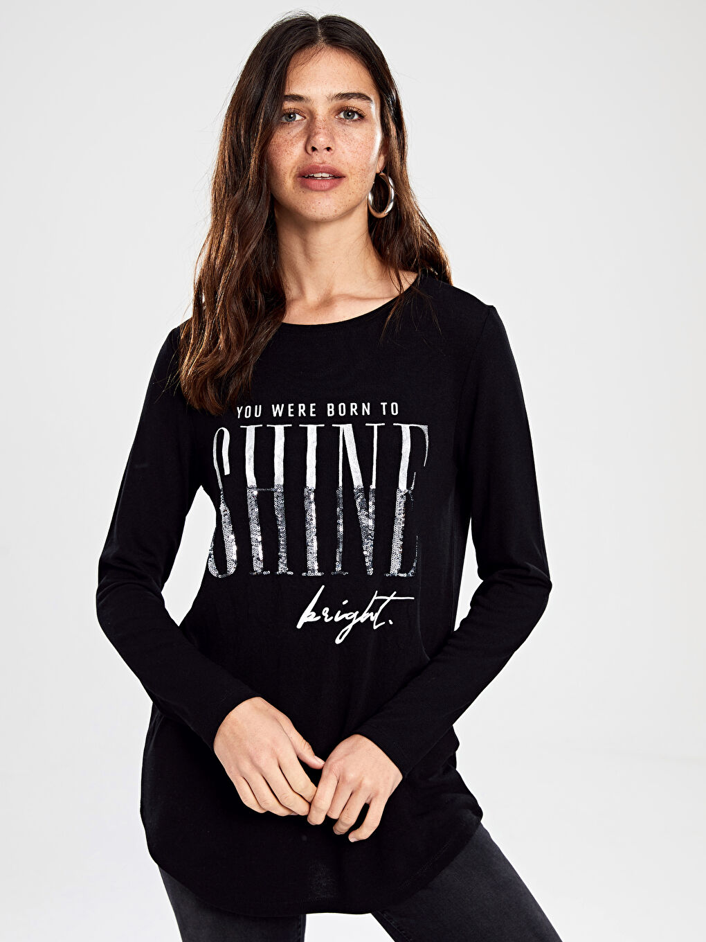 Жінка ЧОРНИЙ Футболка-1