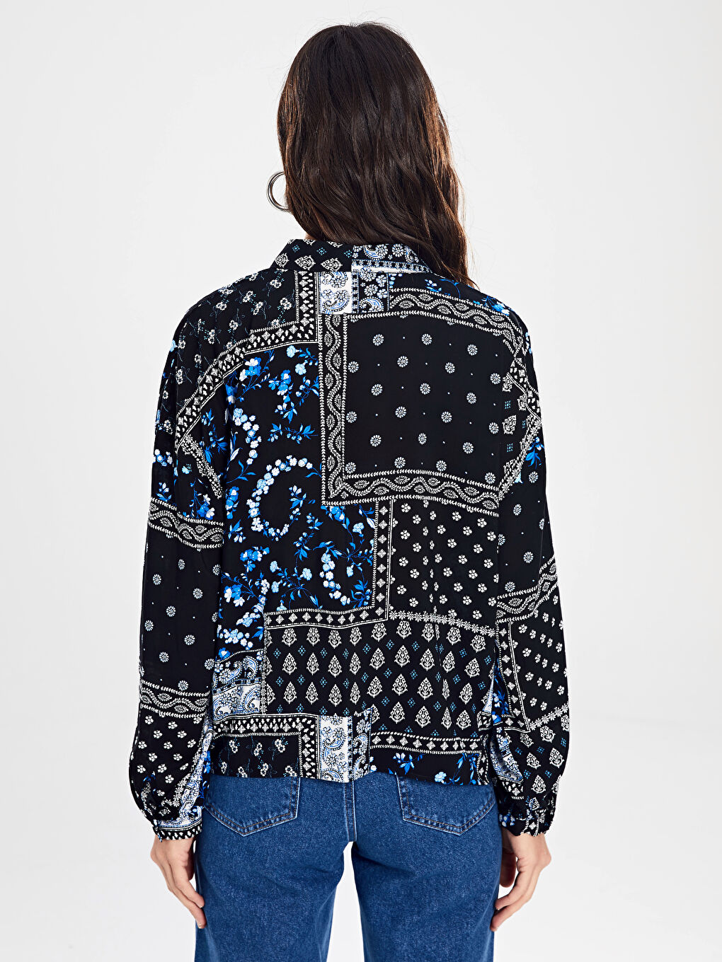 قميص اسود نساء-2