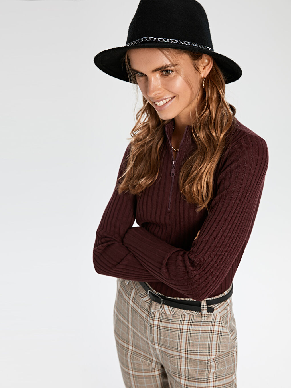 Bordo Yarım Balıkçı Yaka Uzun Kollu Kadın Kazak