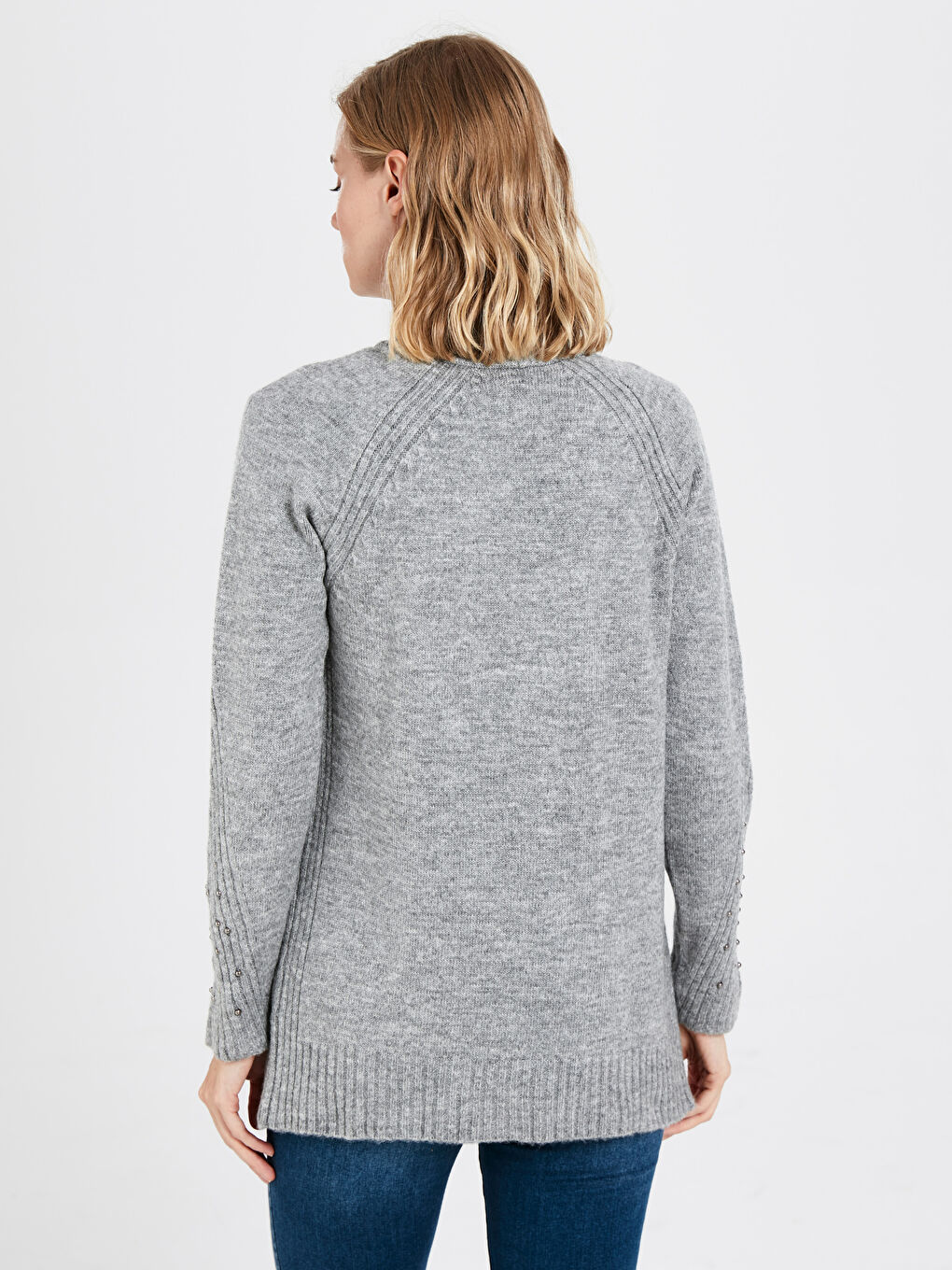 Gri Boncuk İşlemeli Uzun Kollu Kadın Triko Hırka-3