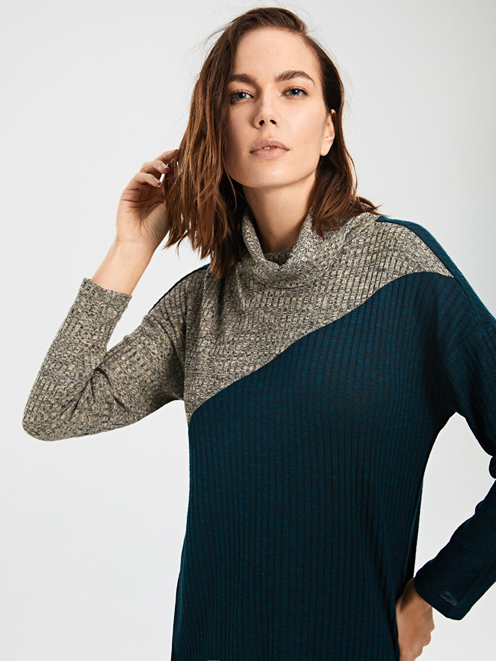 Turuncu Renk Bloklu Desenli Uzun Kollu Kadın Tunik-4