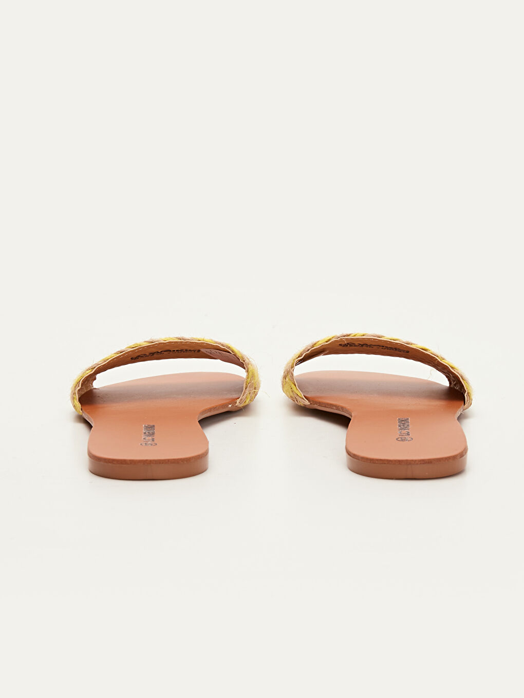 Sarı Hasır Örgülü Tek Bantlı İnce Kadın Terlik-3