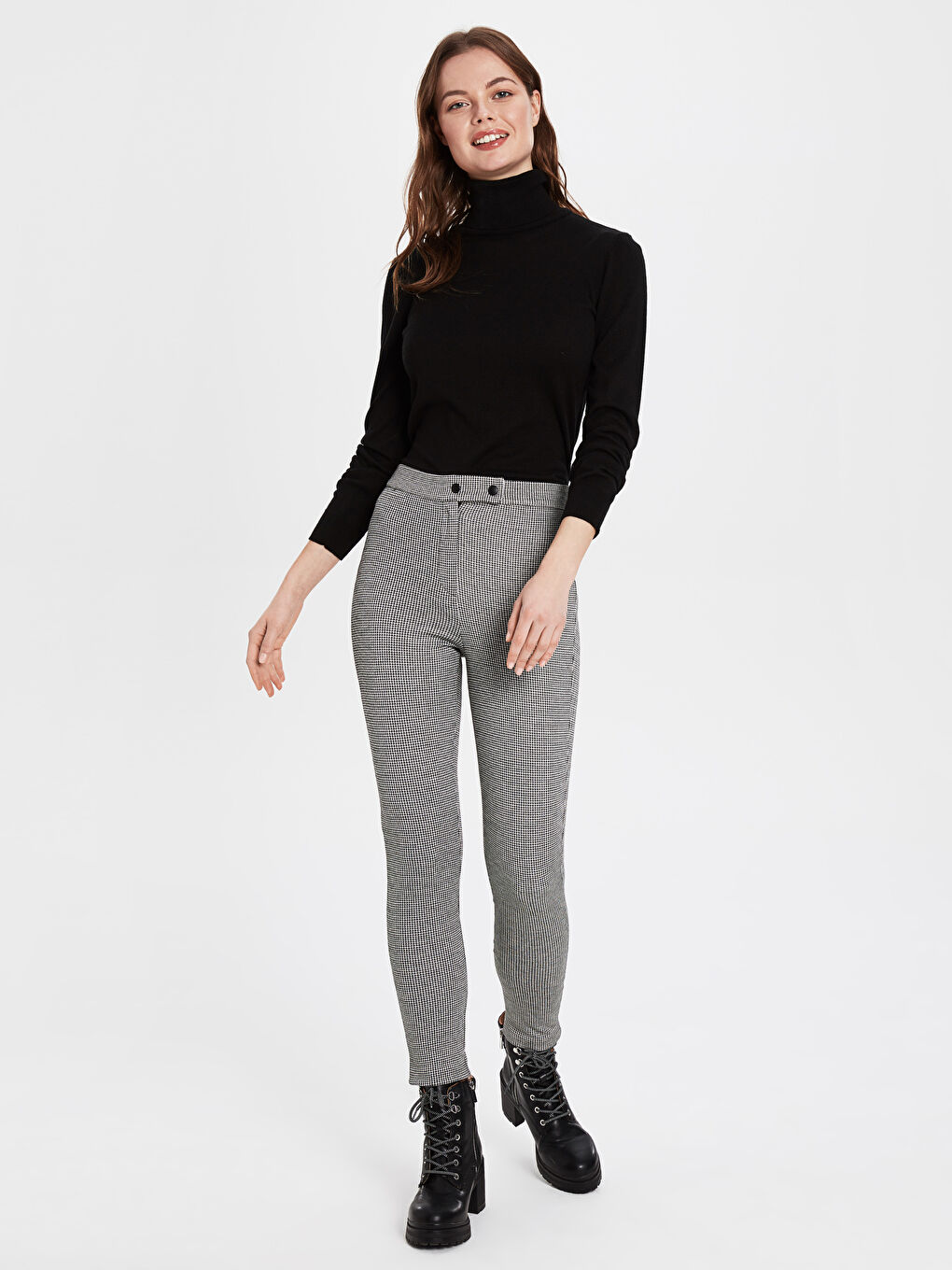 Woman BLACK Trousers -9WR769Z8-LKX