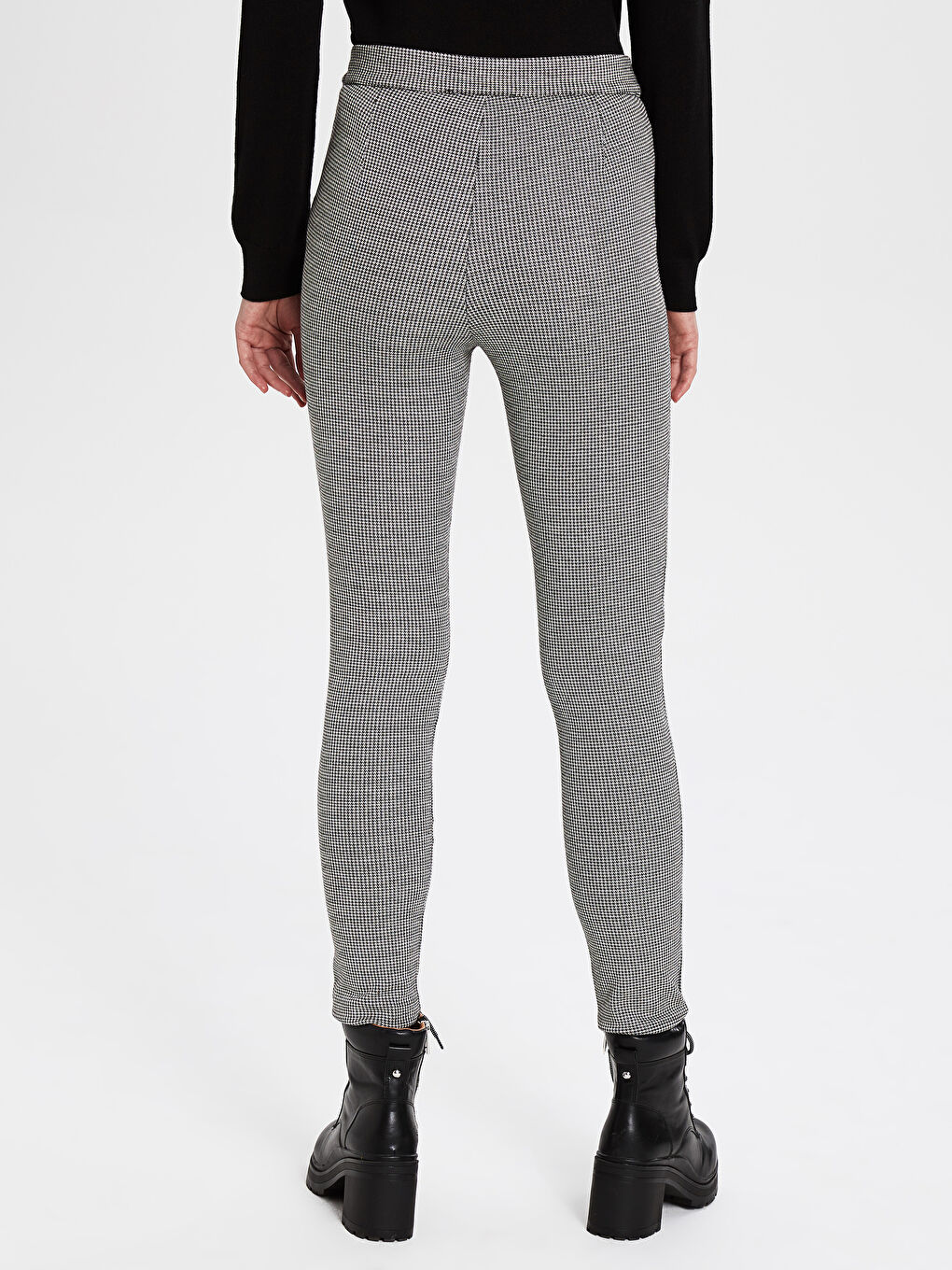 Woman BLACK Trousers -9WR769Z8-LKX