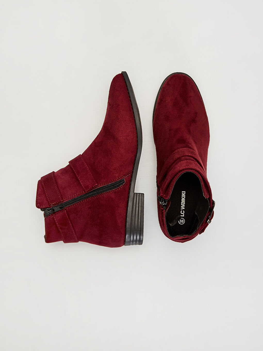 Bordo Süet Görünümlü Kemer Detaylı Kadın Bot-1