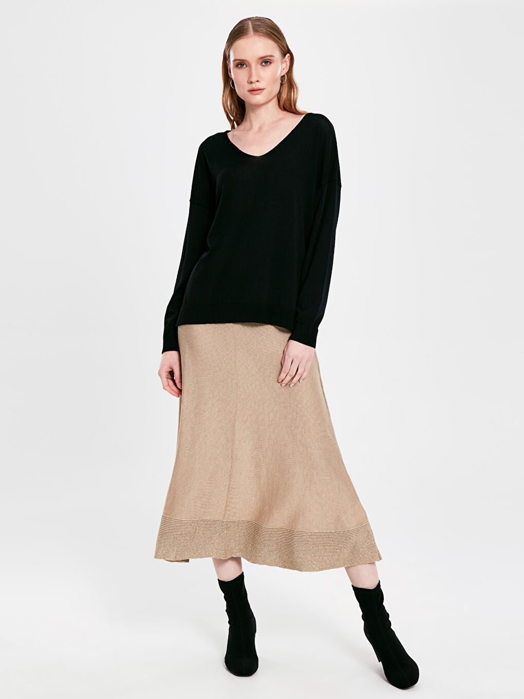 Bej Işıltı Detaylı Uzun Kollu Kadın Triko Etek-1