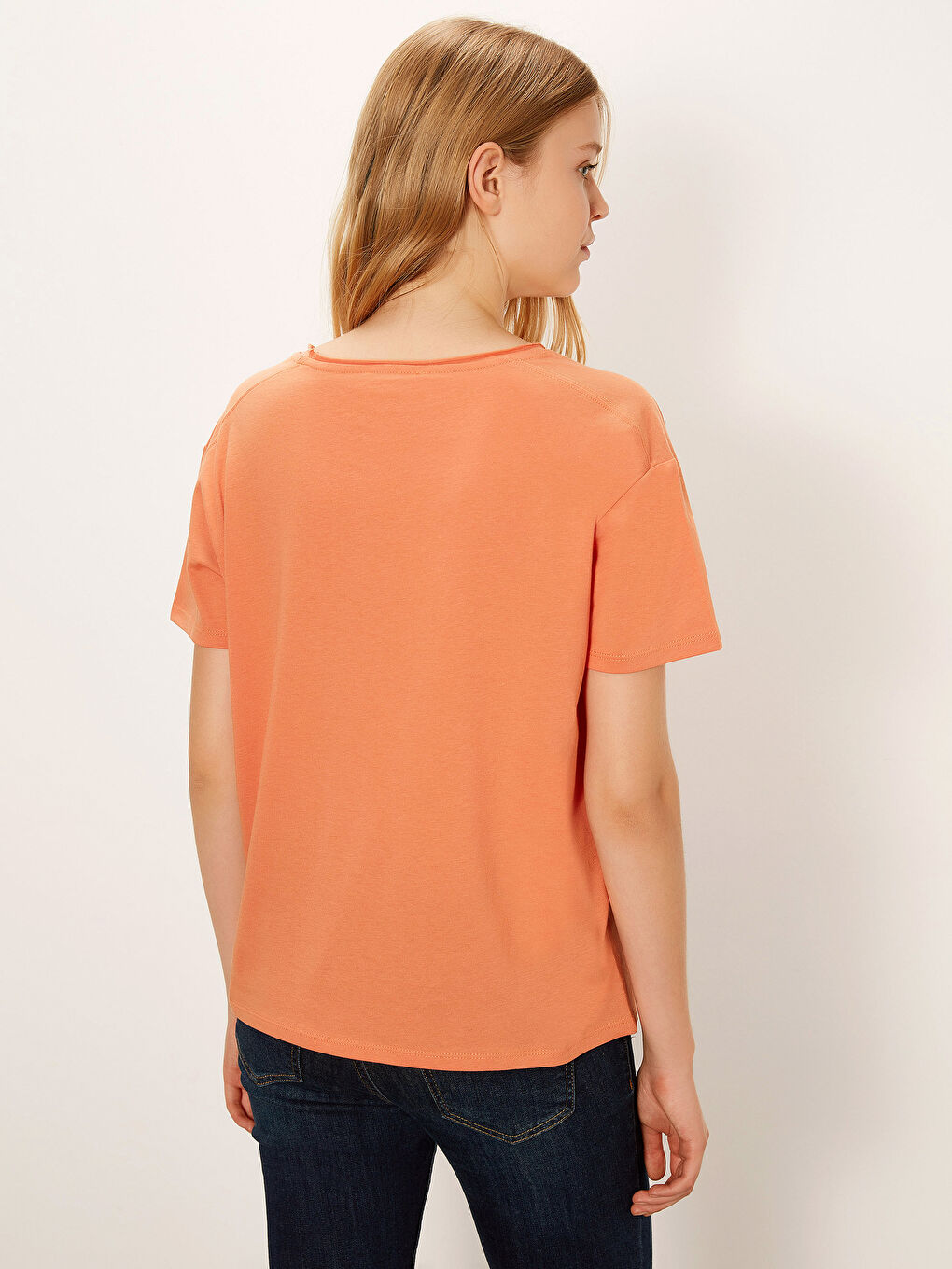 Turuncu Bisiklet Yaka Düz Kısa Kollu Pamuklu Kadın Tişört-2